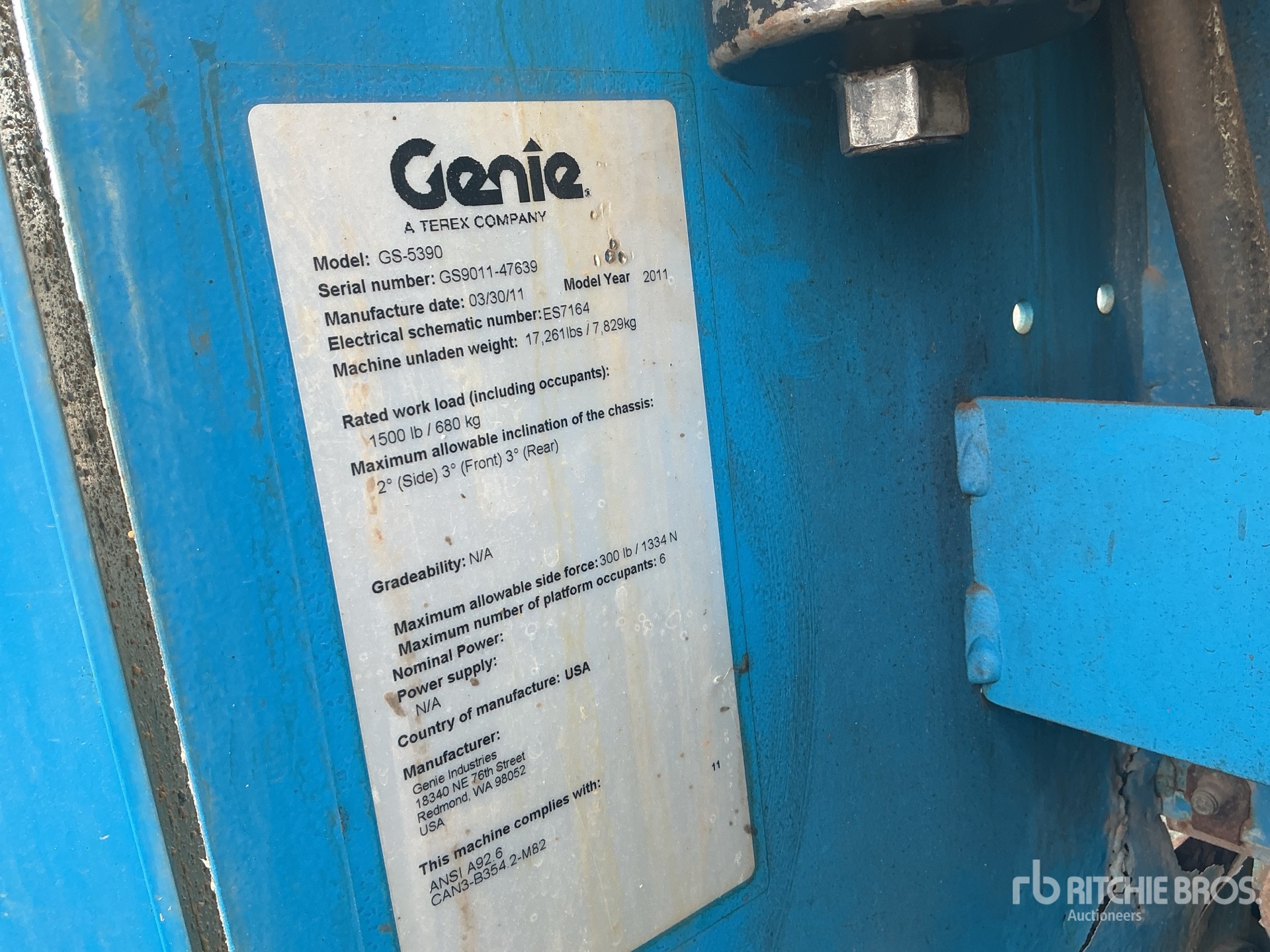 2011 Genie GS-5390RT