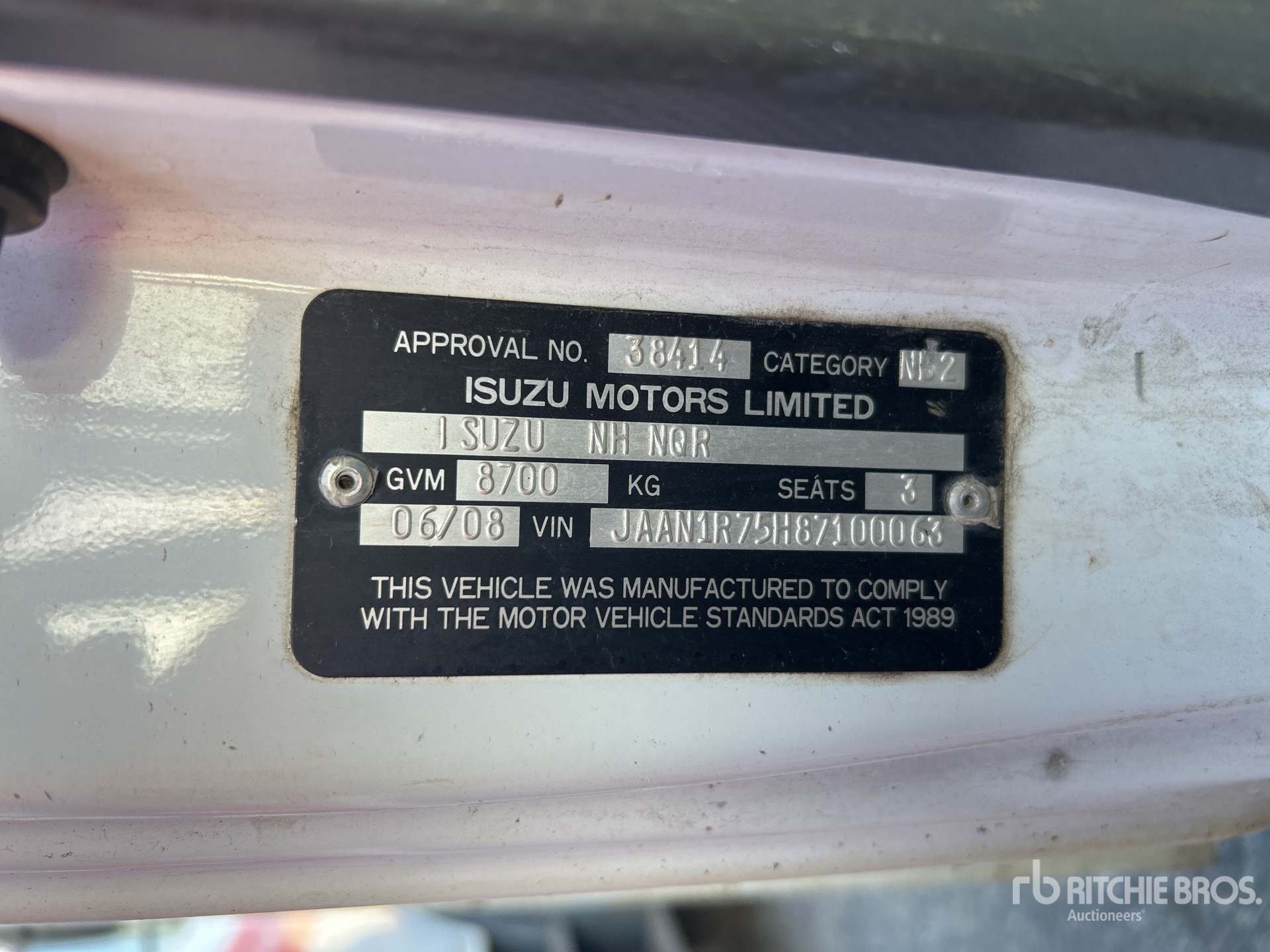 2008 Isuzu NQR 450