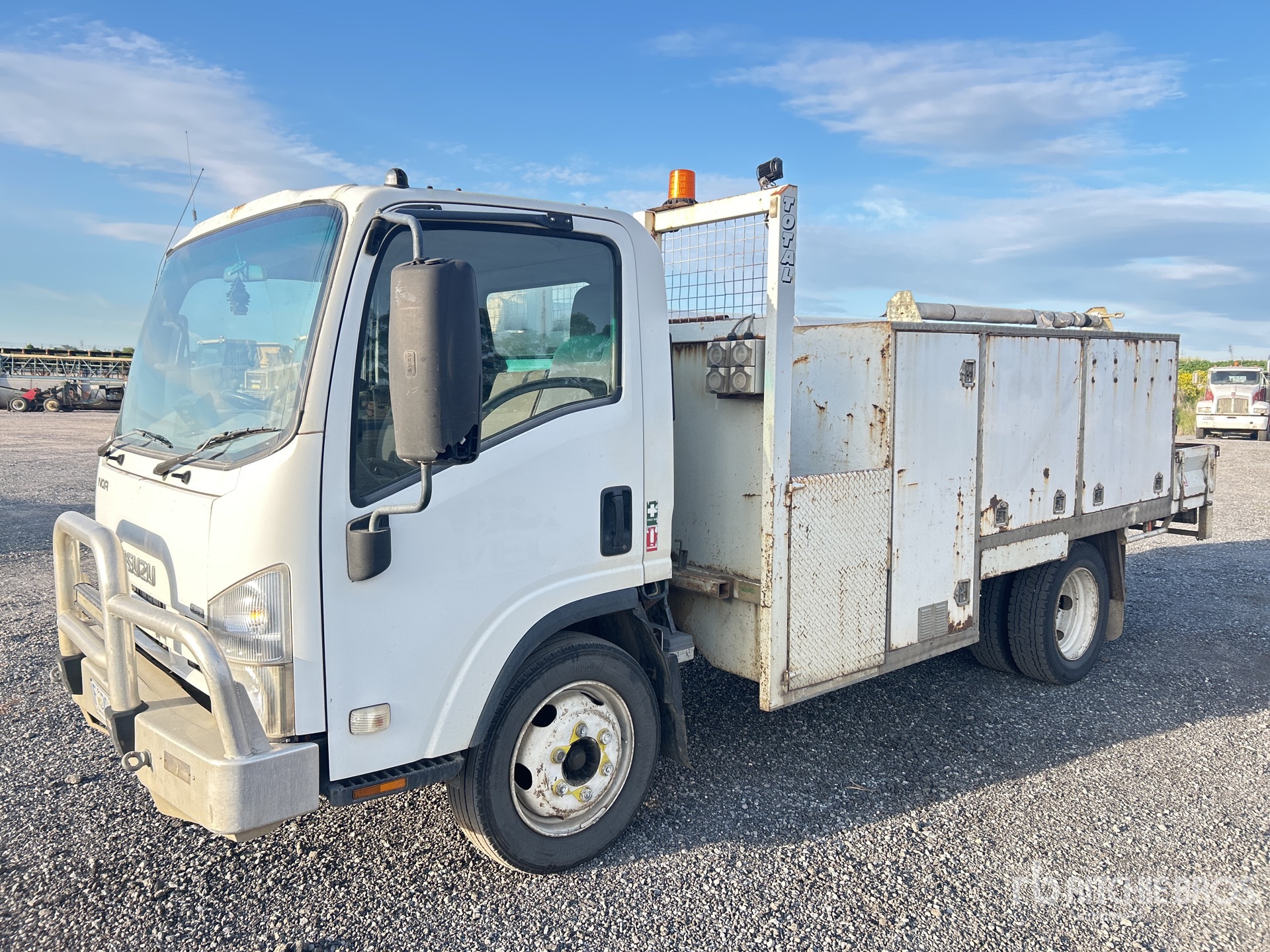 2008 Isuzu NQR 450