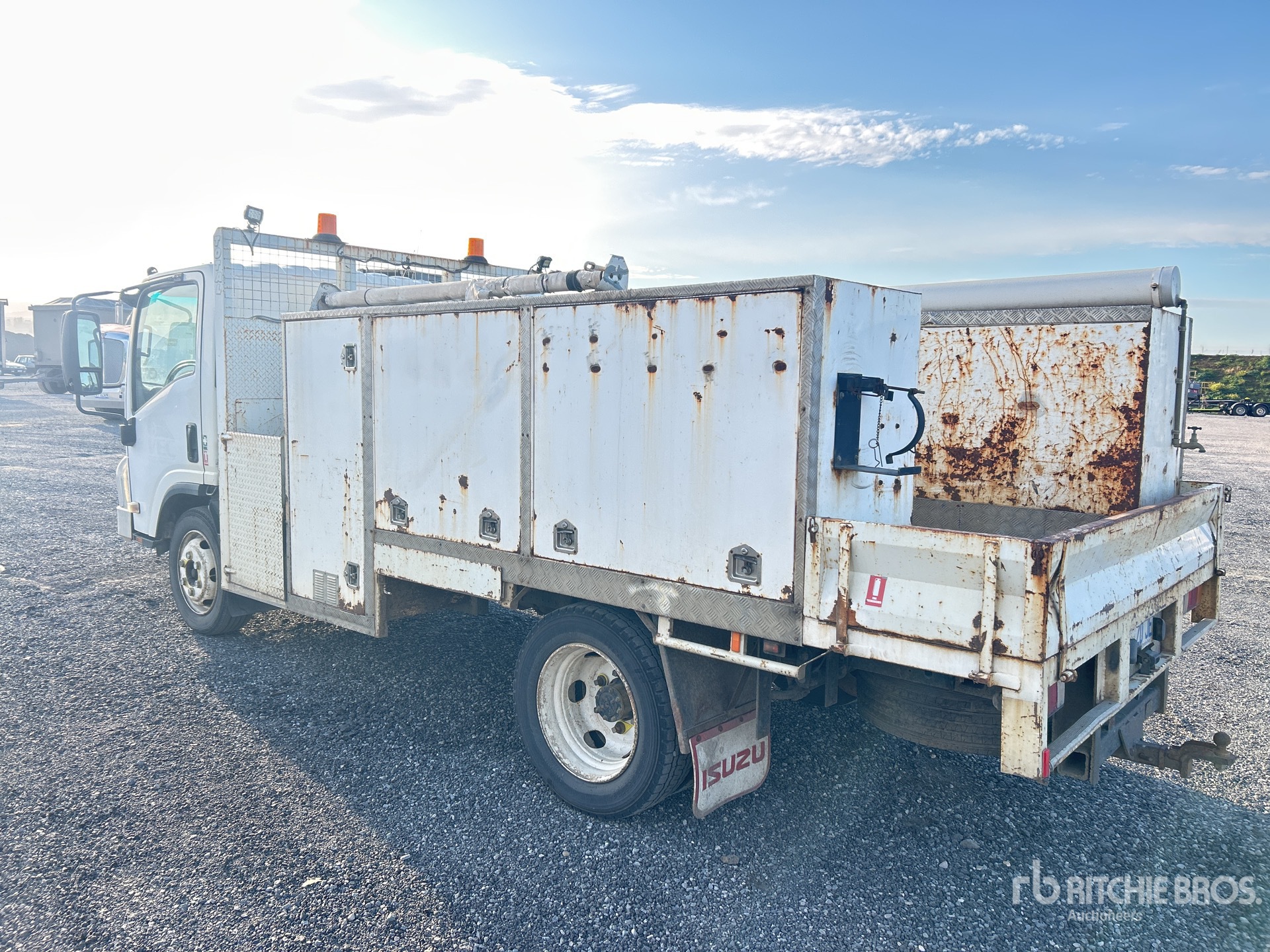 2008 Isuzu NQR 450