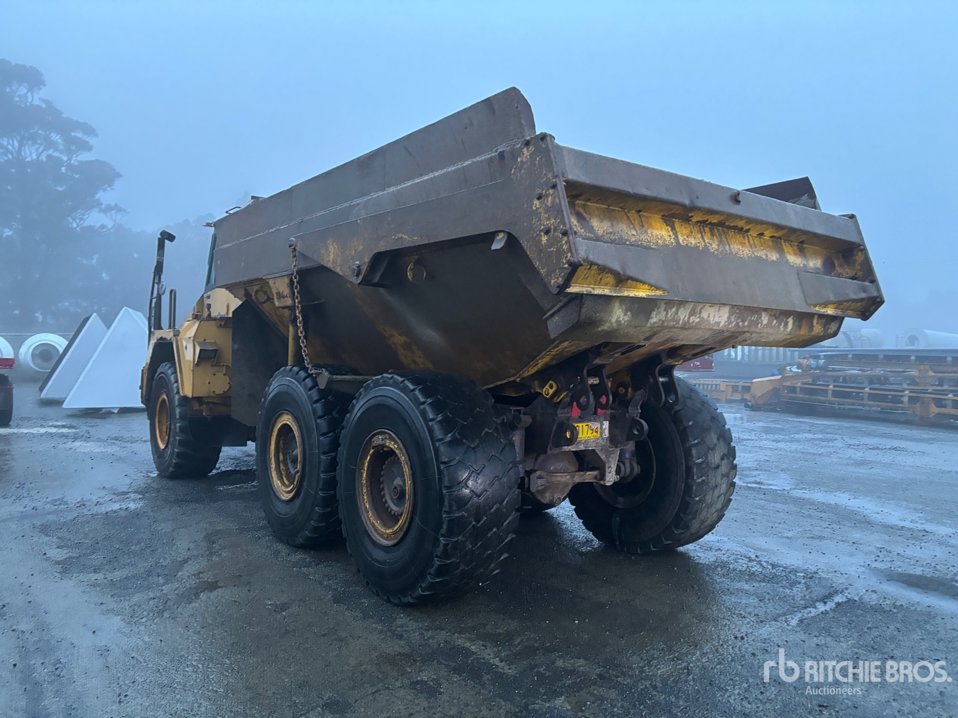 2007 Komatsu HM300-2