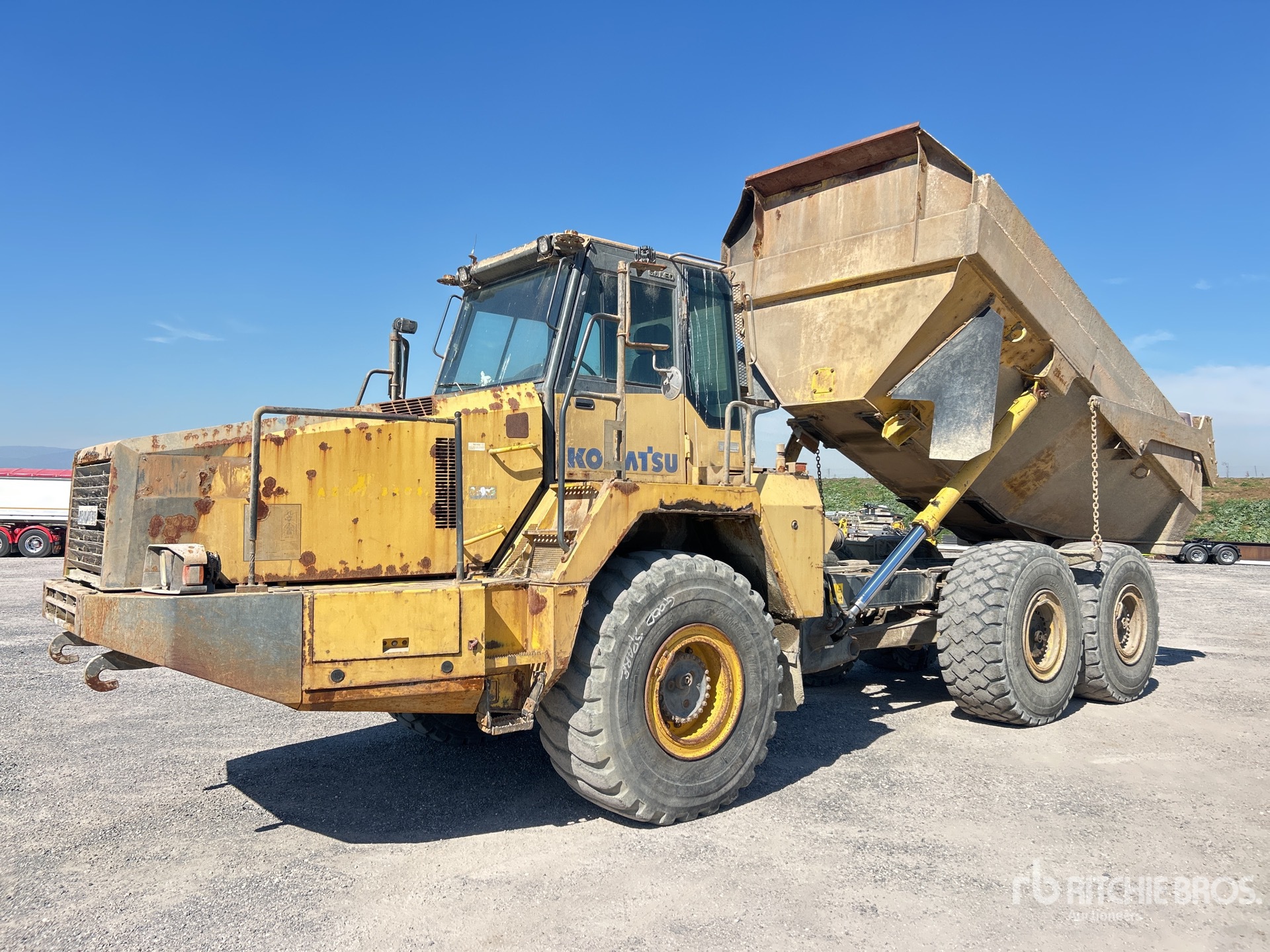 2007 Komatsu HM300-2