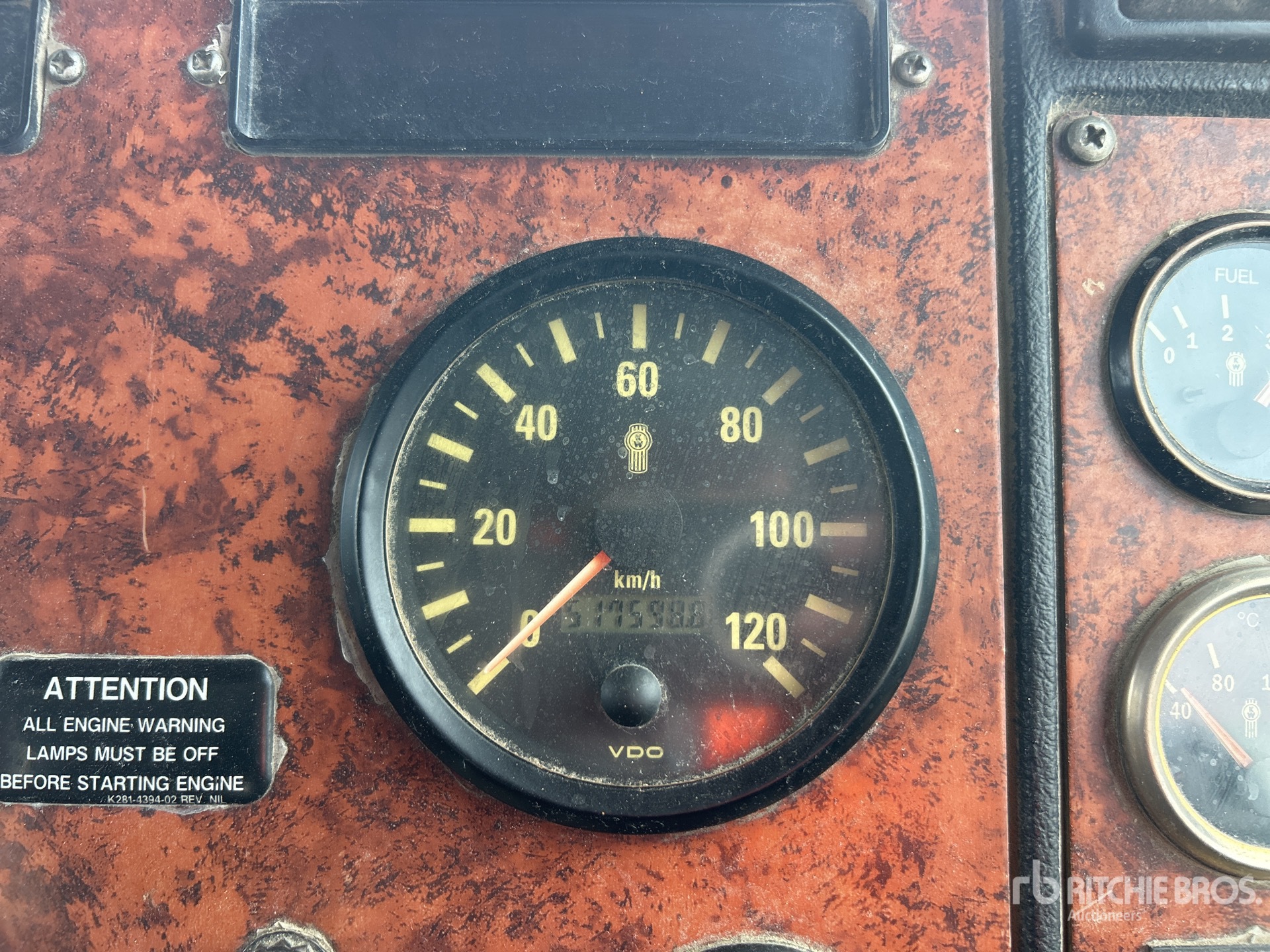 2007 Kenworth T350