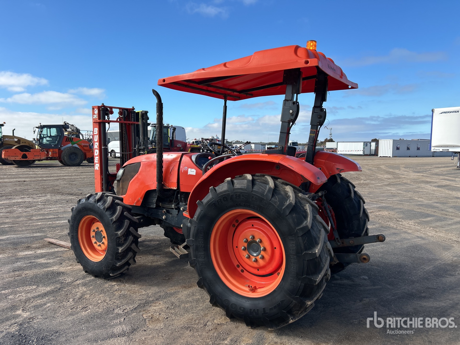 2015 Kubota M7040SUD