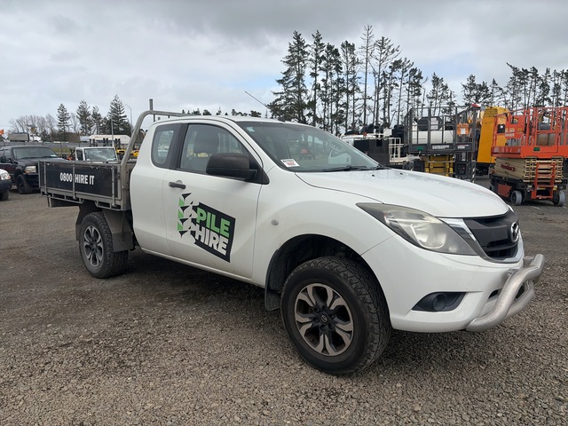 2017 Mazda BT-50 4x2 Crew Cab Ute 2017 Mazda BT-50 4x2 Crew Cab Ute