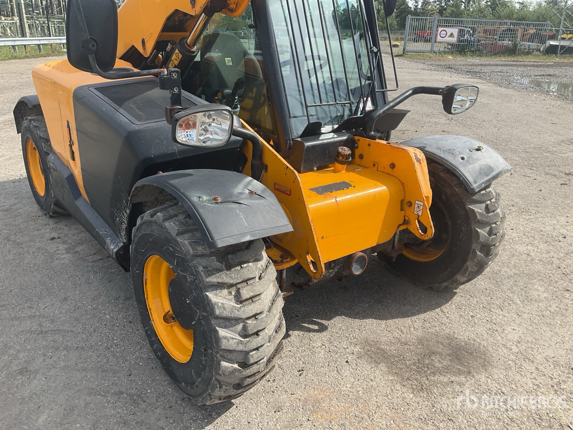 2018 JCB 525-60T4