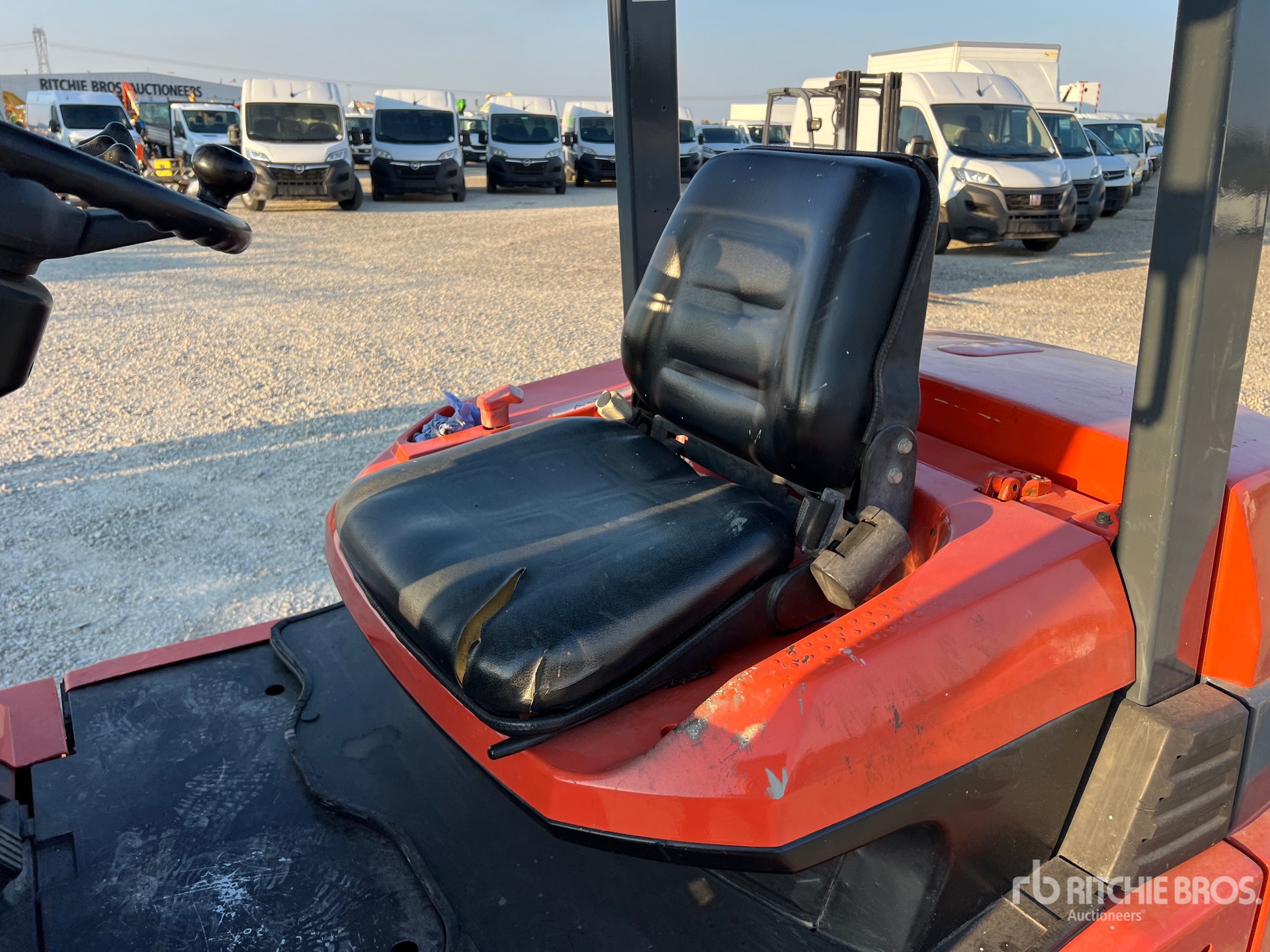 2004 Toyota 7FB30