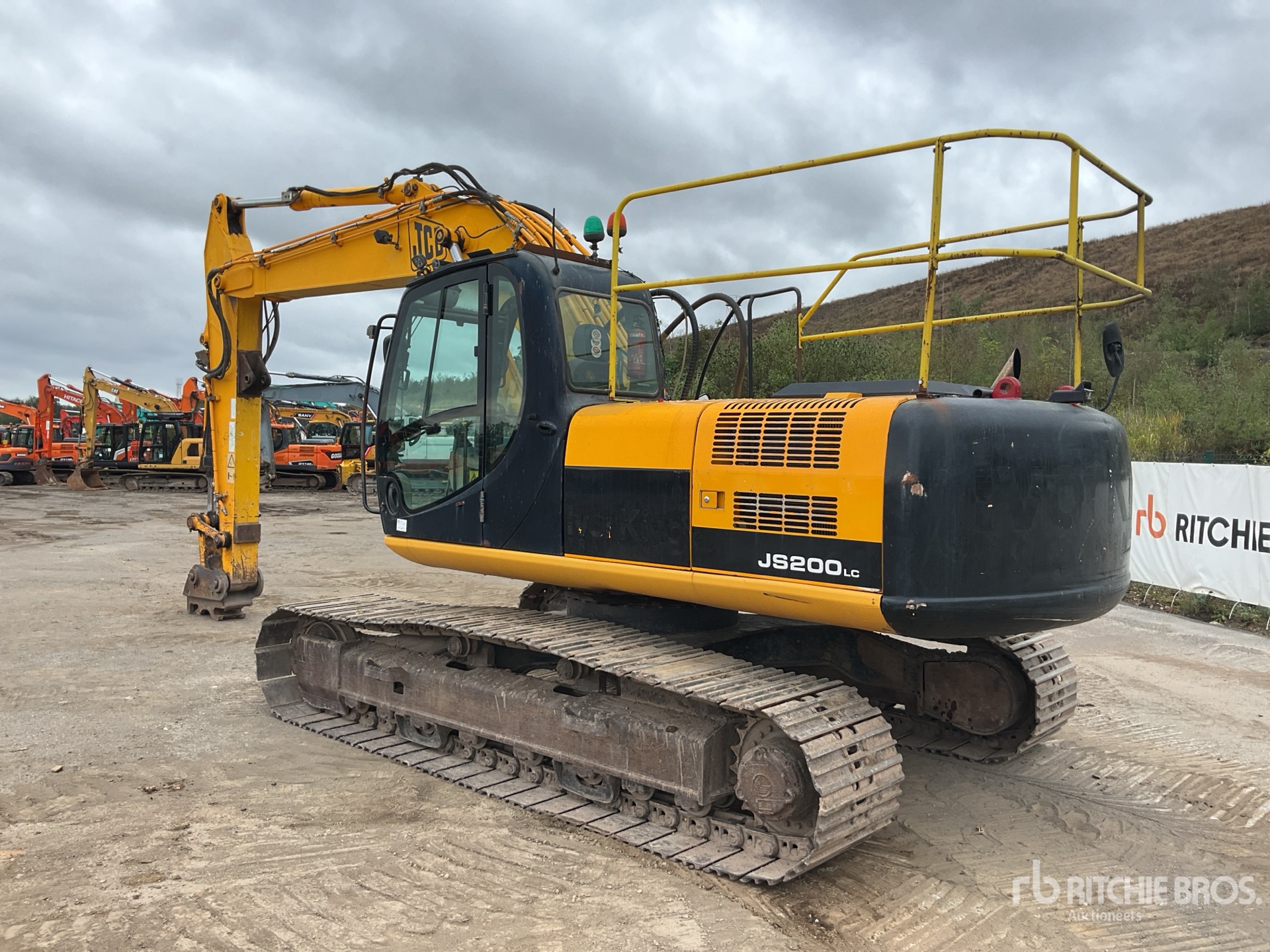 2008 JCB JS200LC