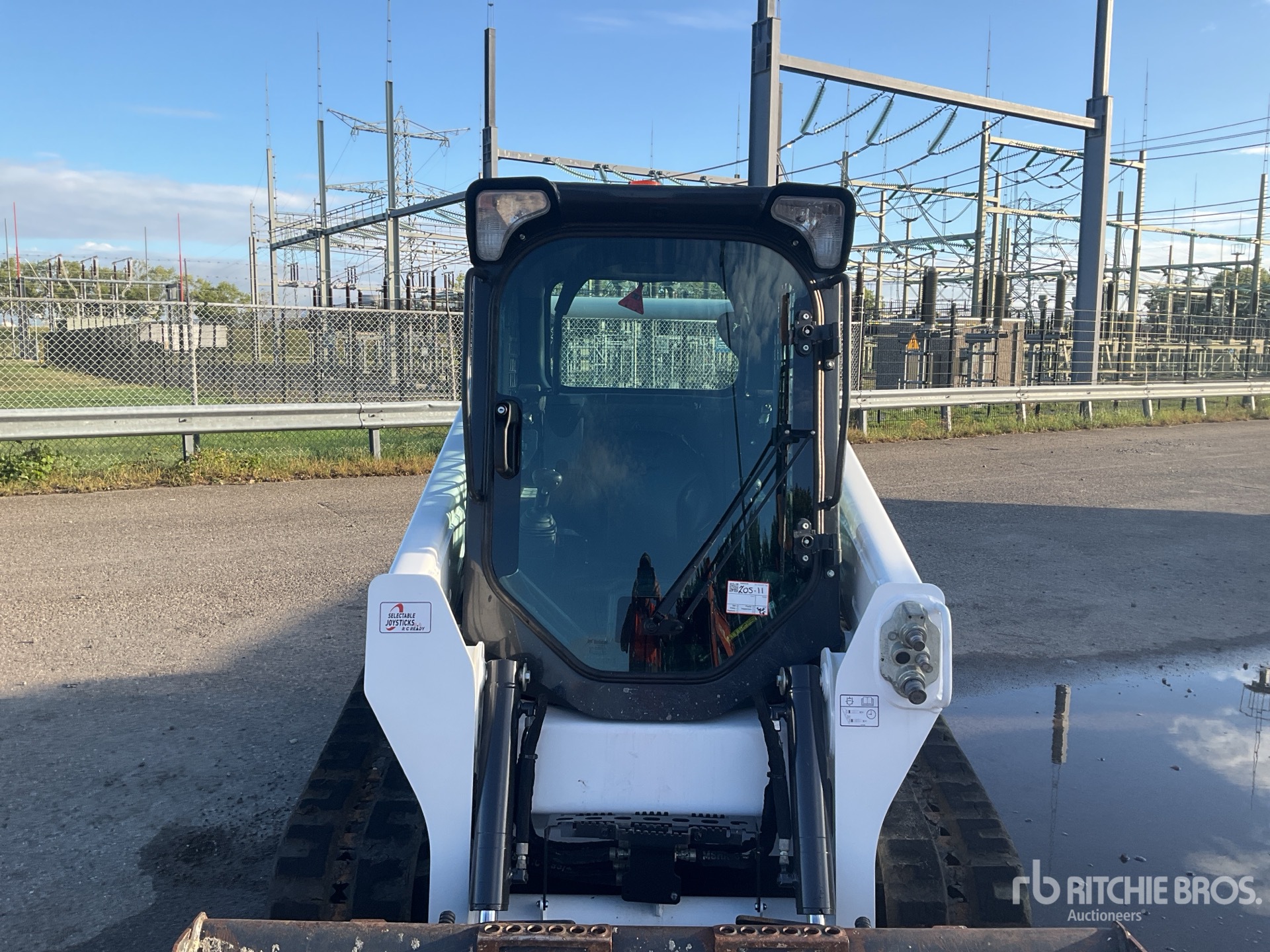 2024 Bobcat T590