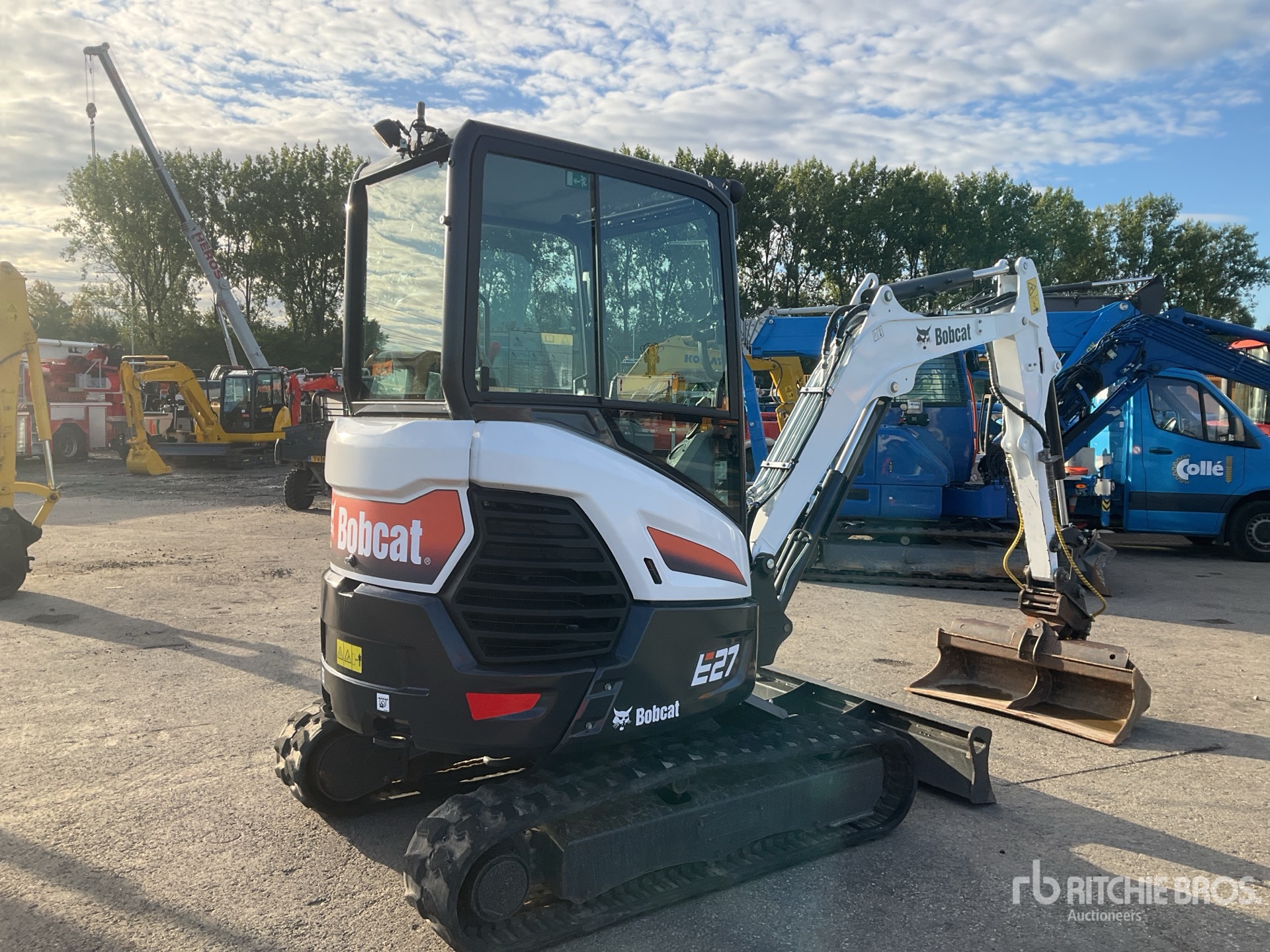 2025 Bobcat E27