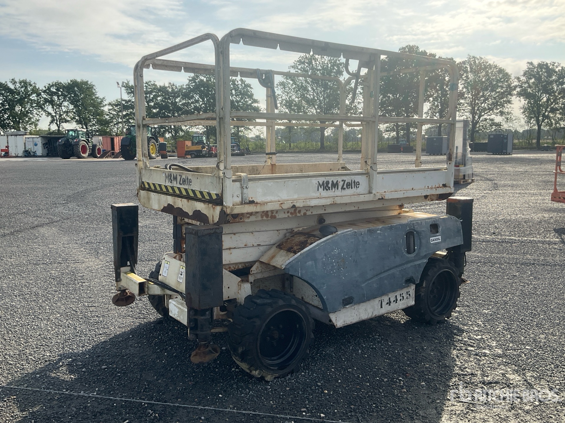 2006 Haulotte COMPACT 10DX