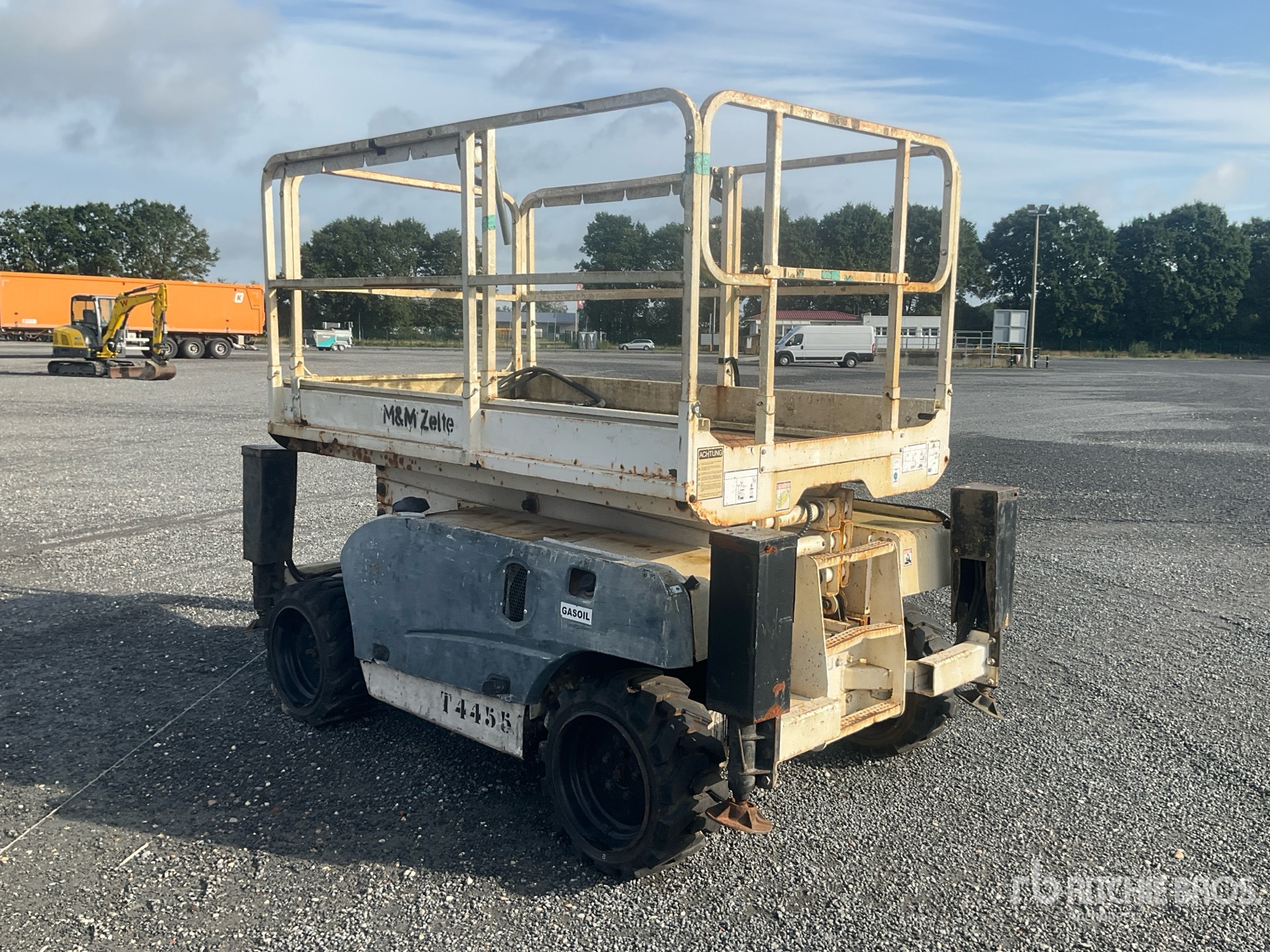 2006 Haulotte COMPACT 10DX