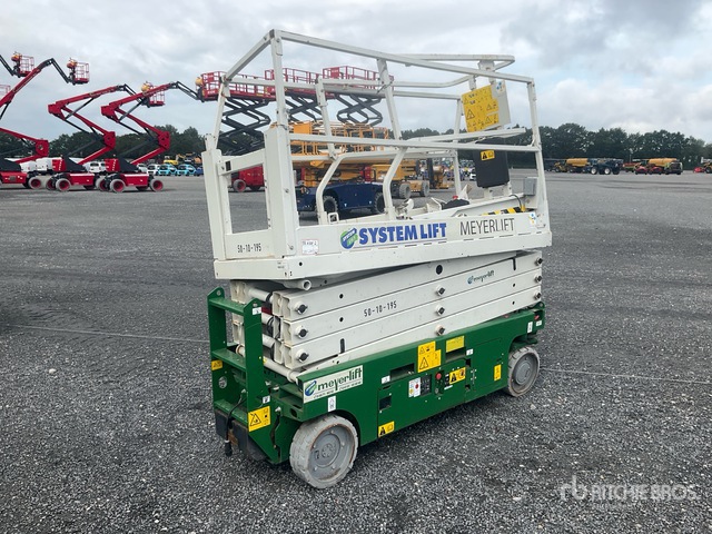 2023 Genie GS2632 Scissor Lift