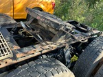 4 Underbody - Truck with