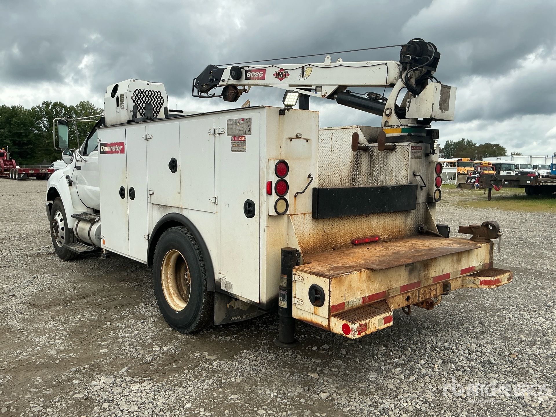 2009 Ford F-750
