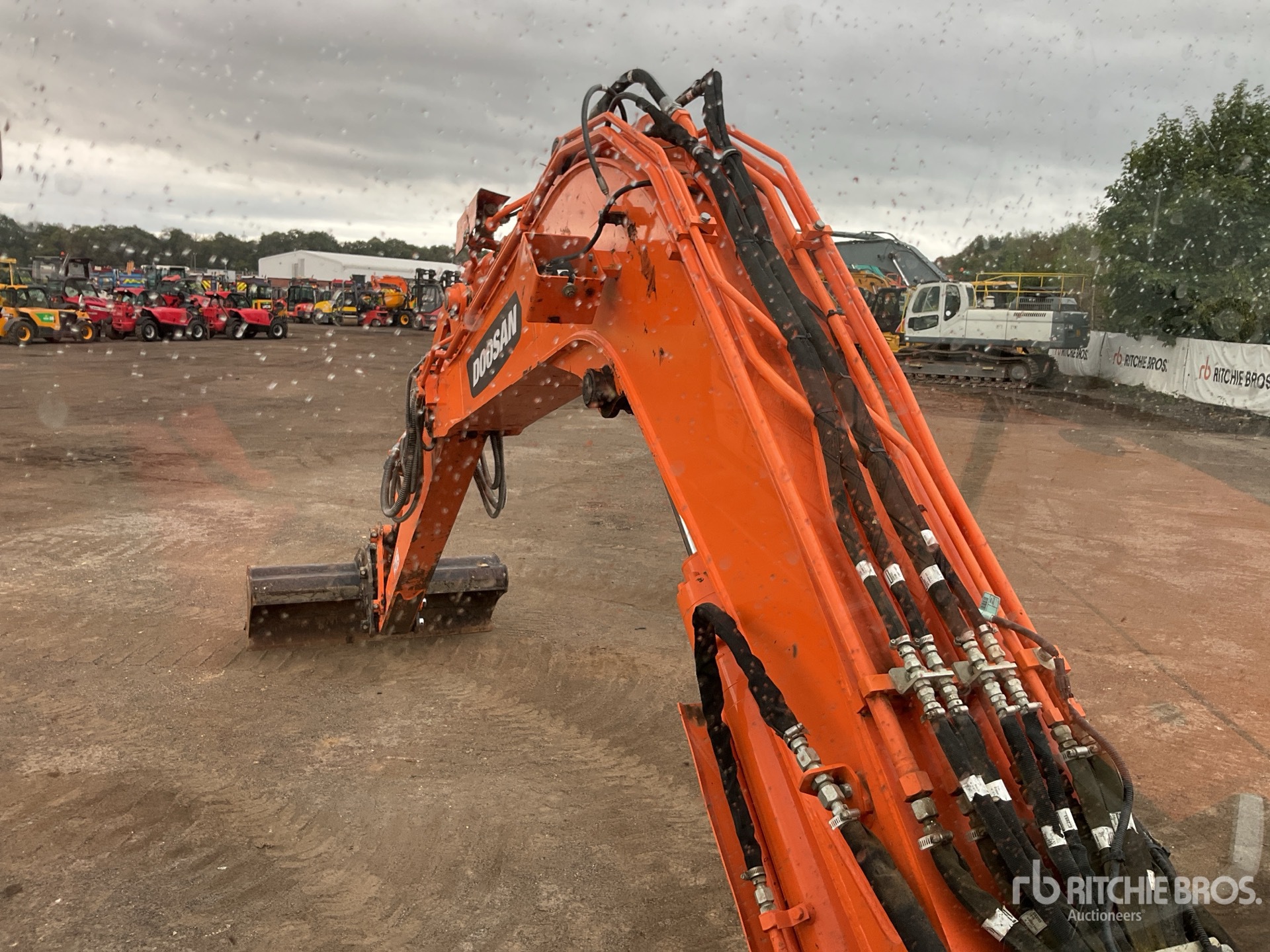 2022 Doosan DX85R-3