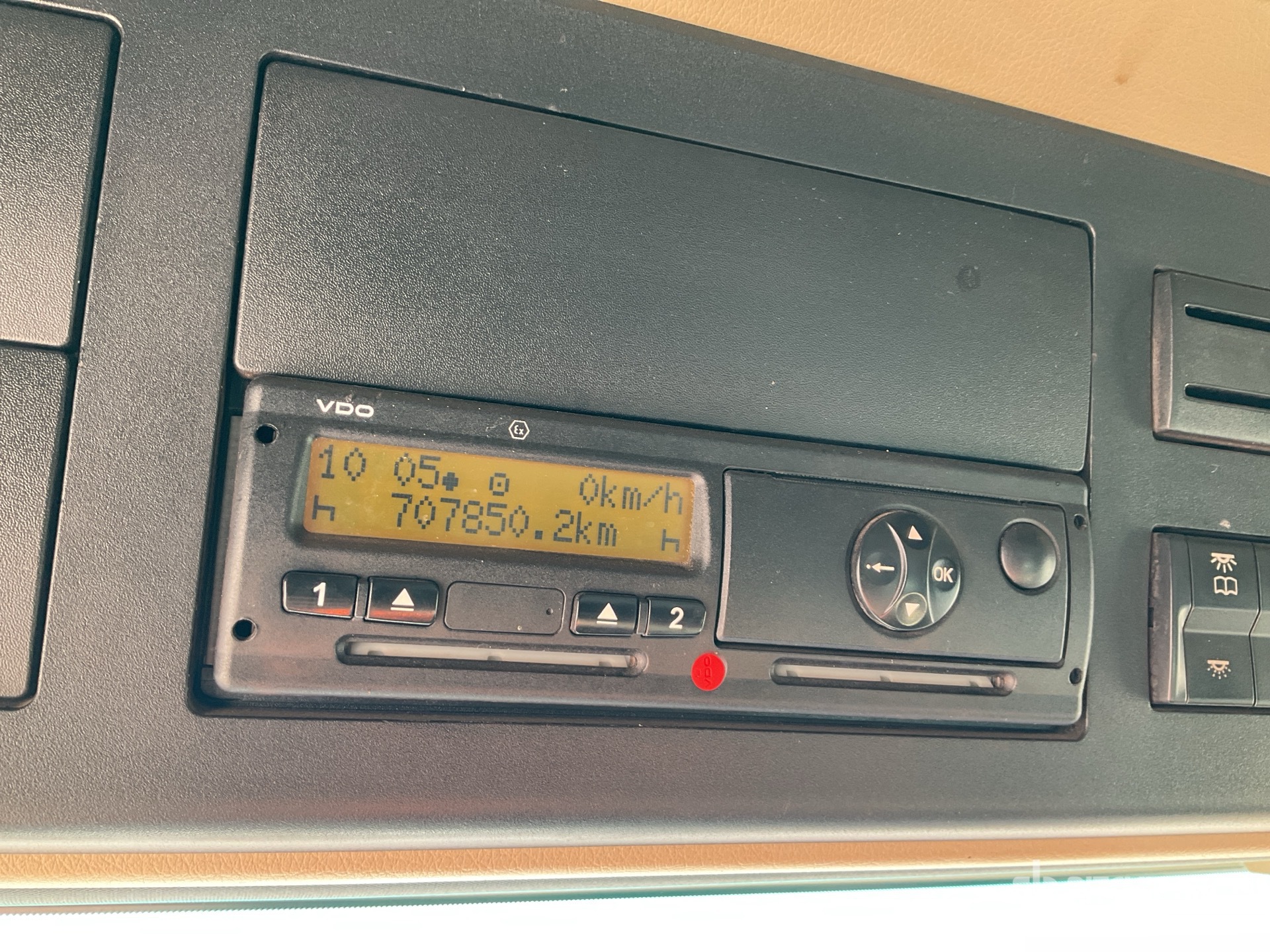 2016 Mercedes-Benz ACTROS 1845LS