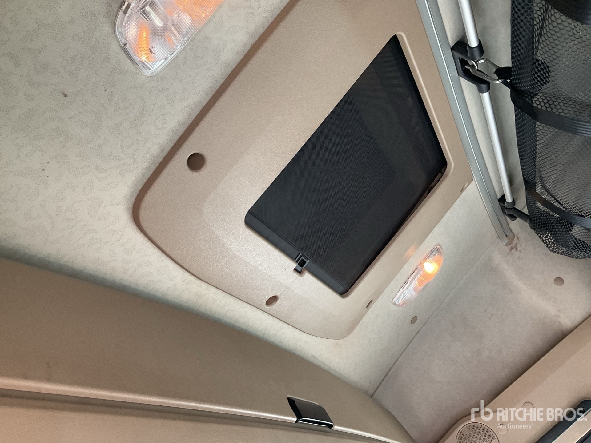 2016 Mercedes-Benz ACTROS 1845LS