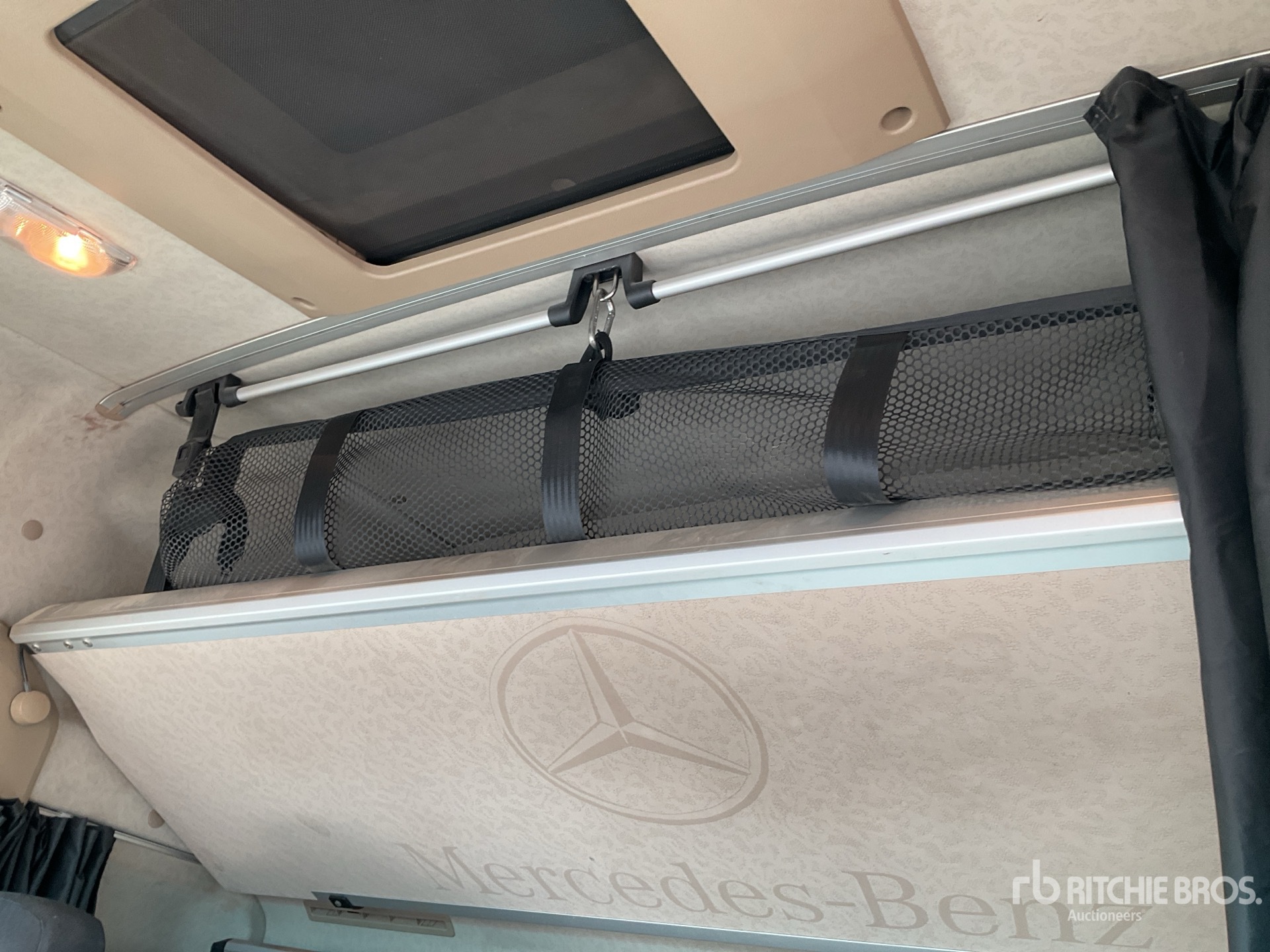 2016 Mercedes-Benz ACTROS 1845LS