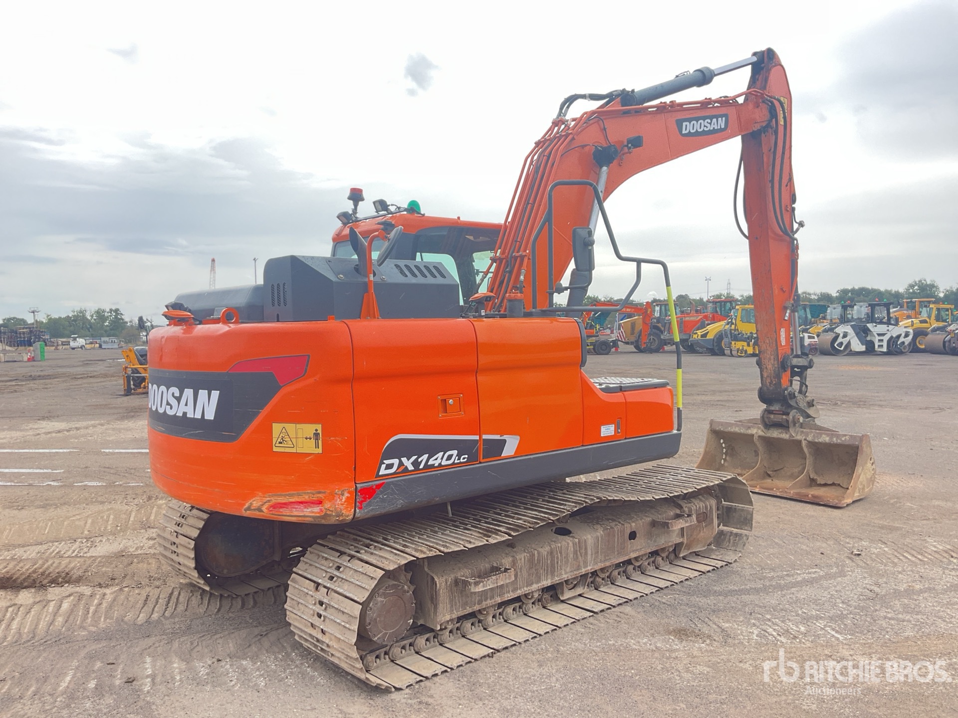 2021 Doosan DX140LC-5