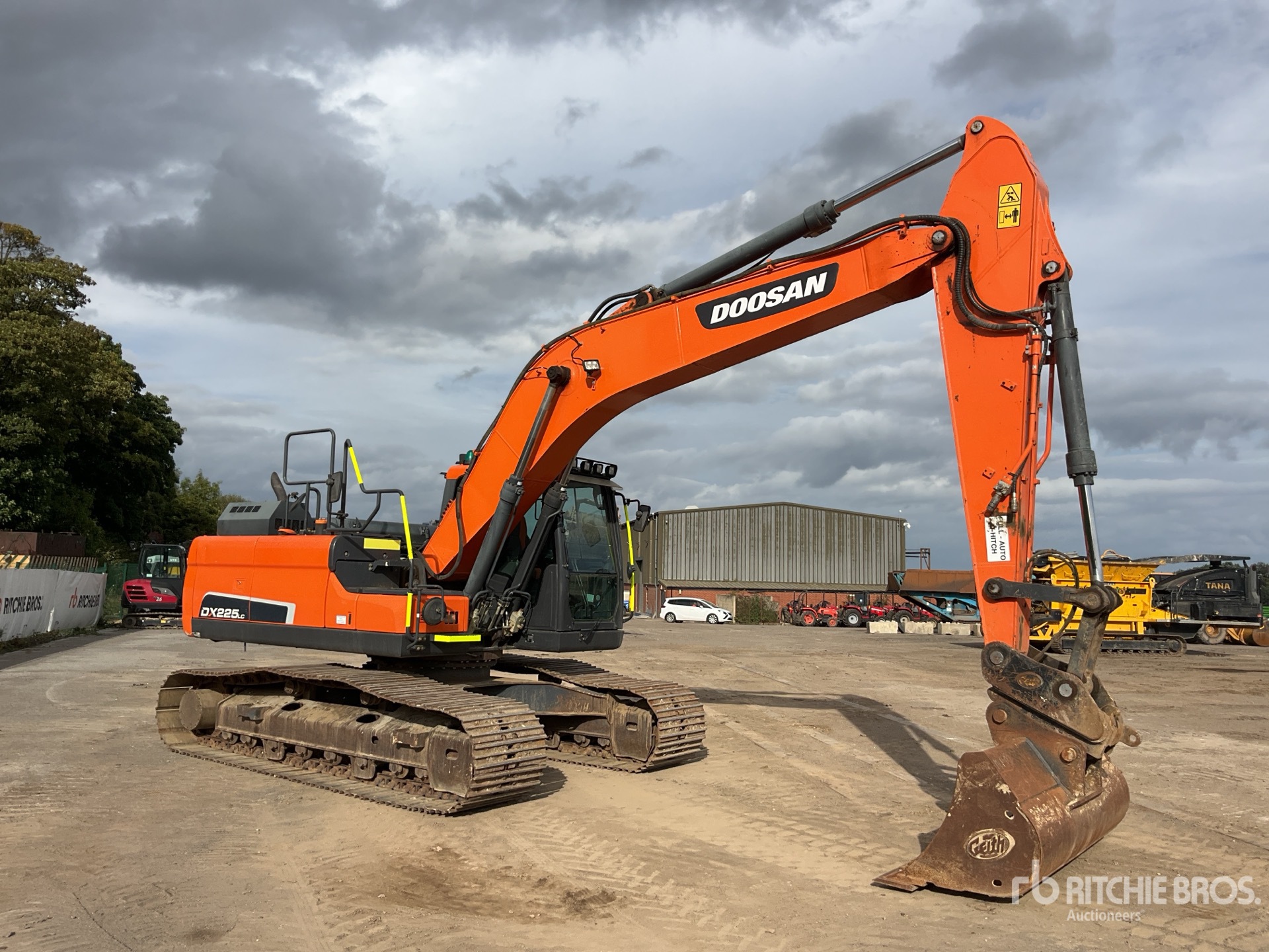 2020 Doosan DX225LC-5