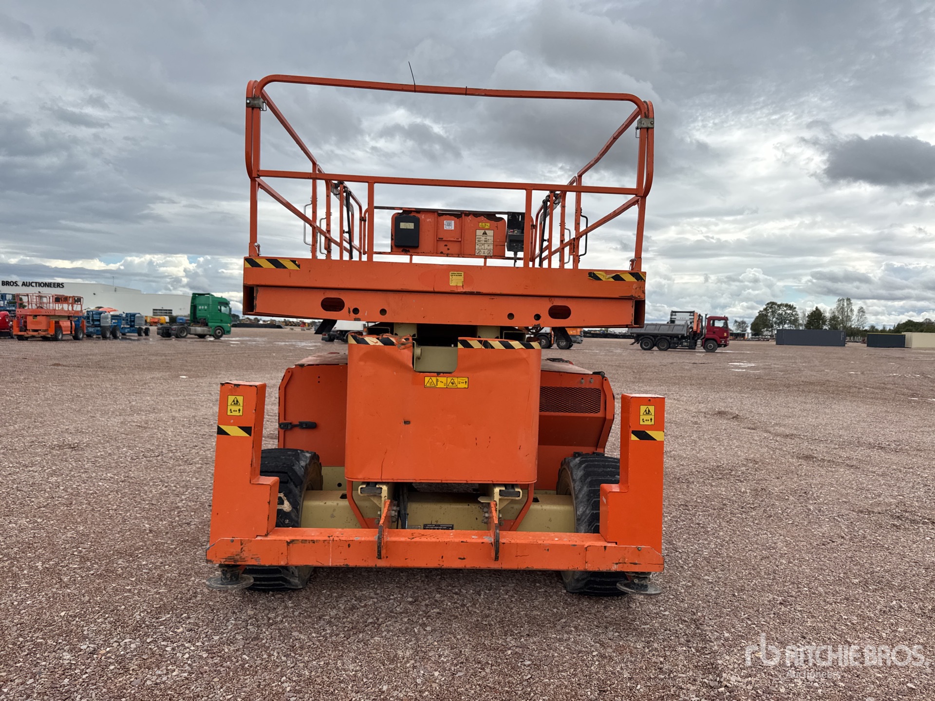 2016 JLG 4394RT