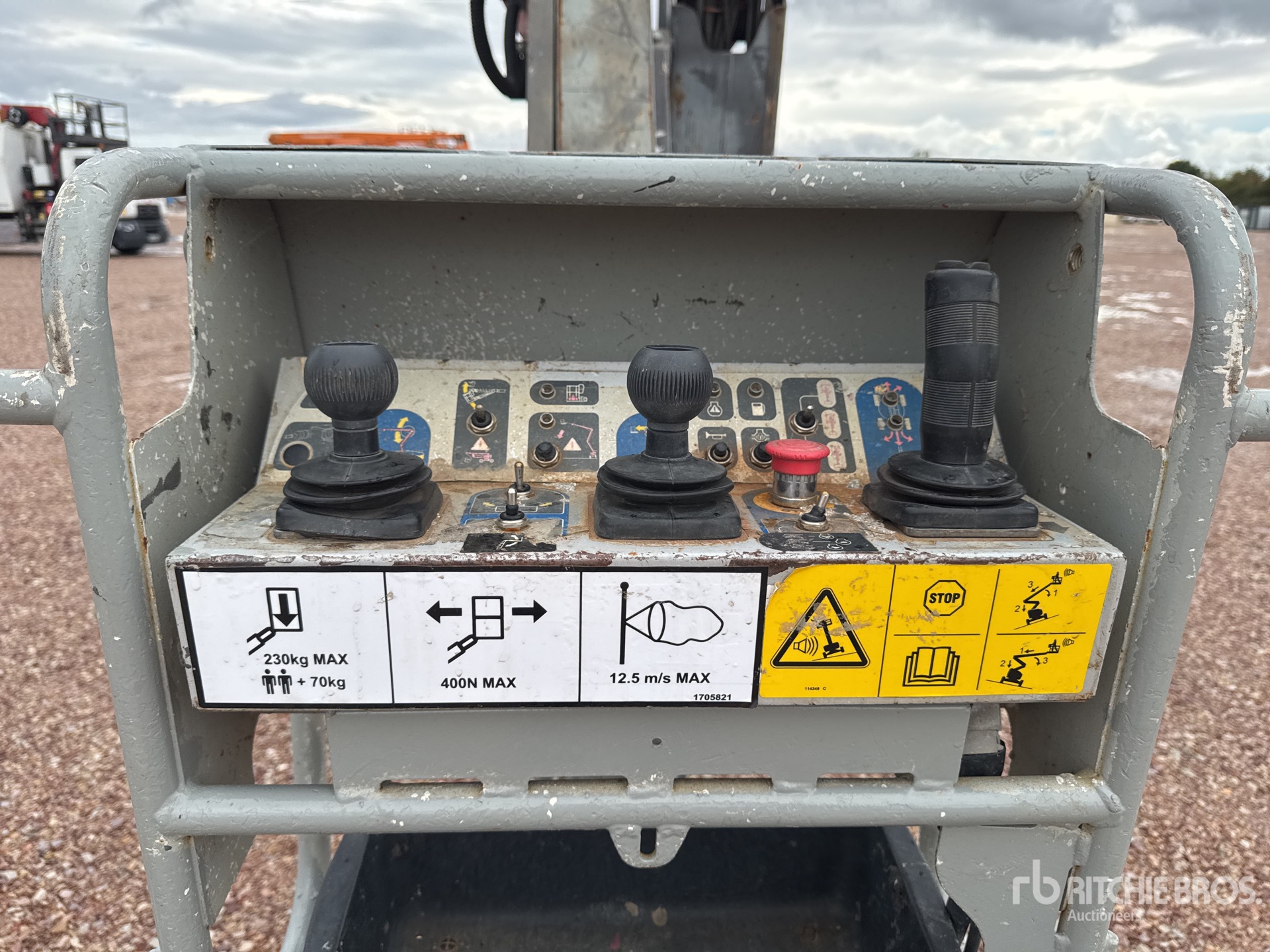 2013 Manitou 160ATJ