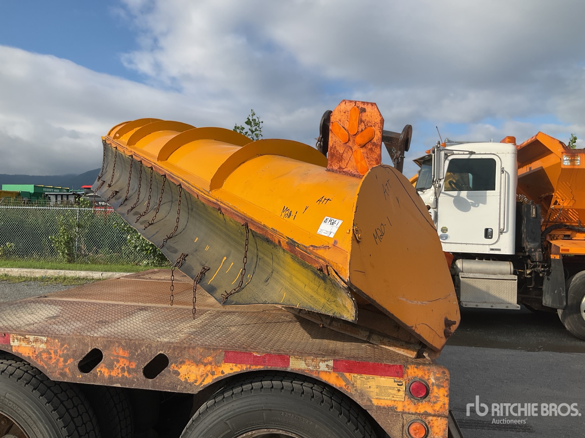 2014 Peterbilt 365