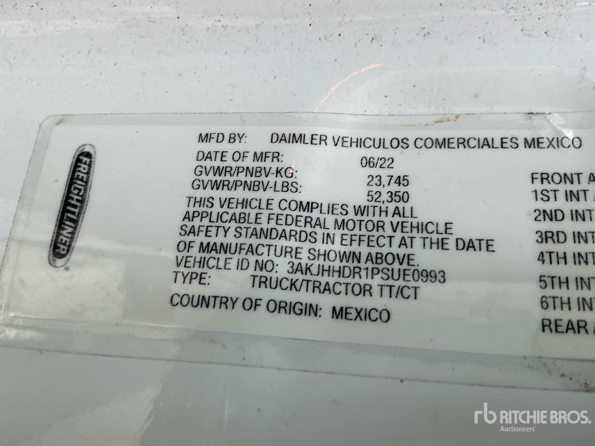2023 Freightliner CASCADIA 126