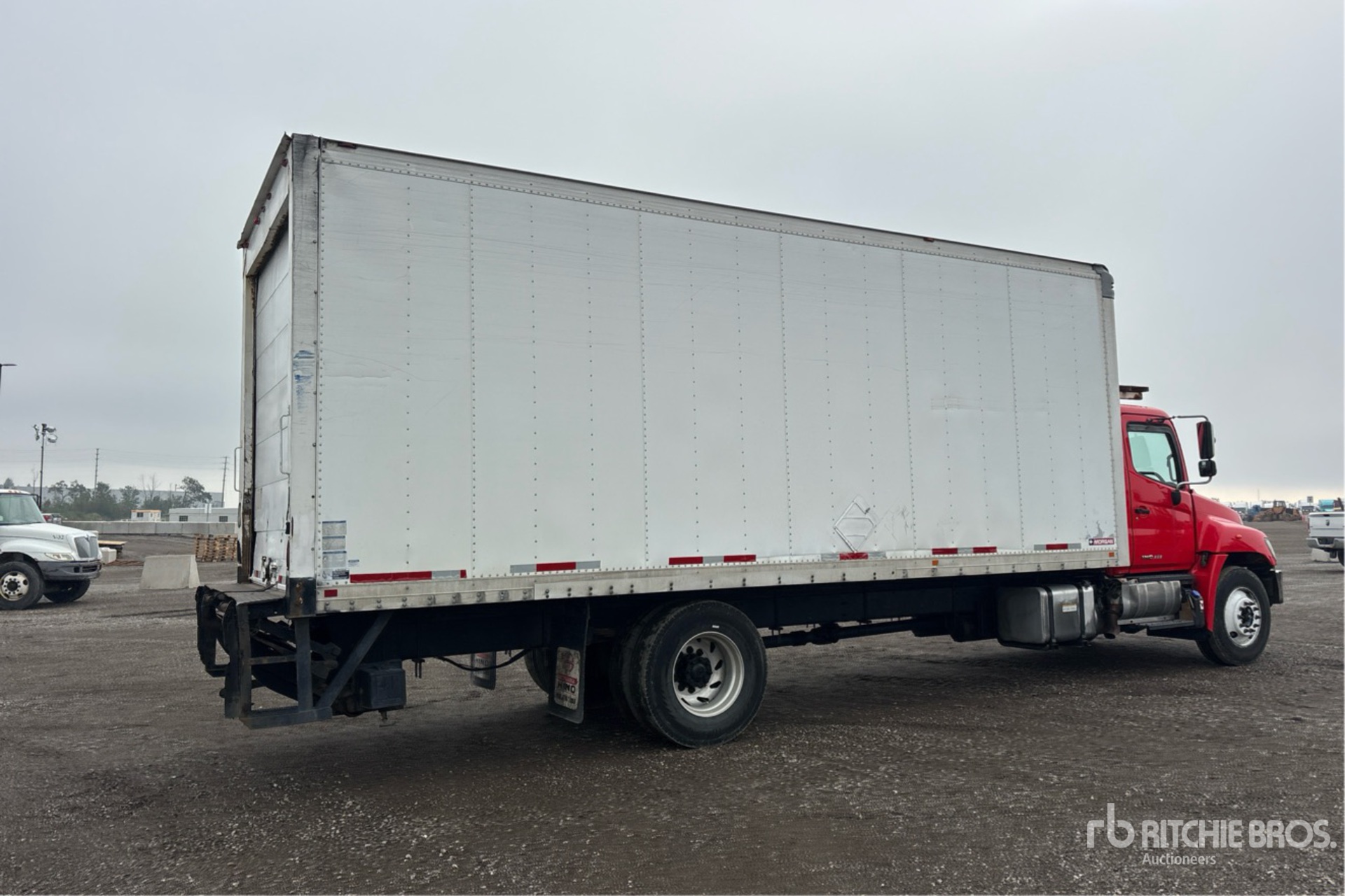 2014 Hino 358
