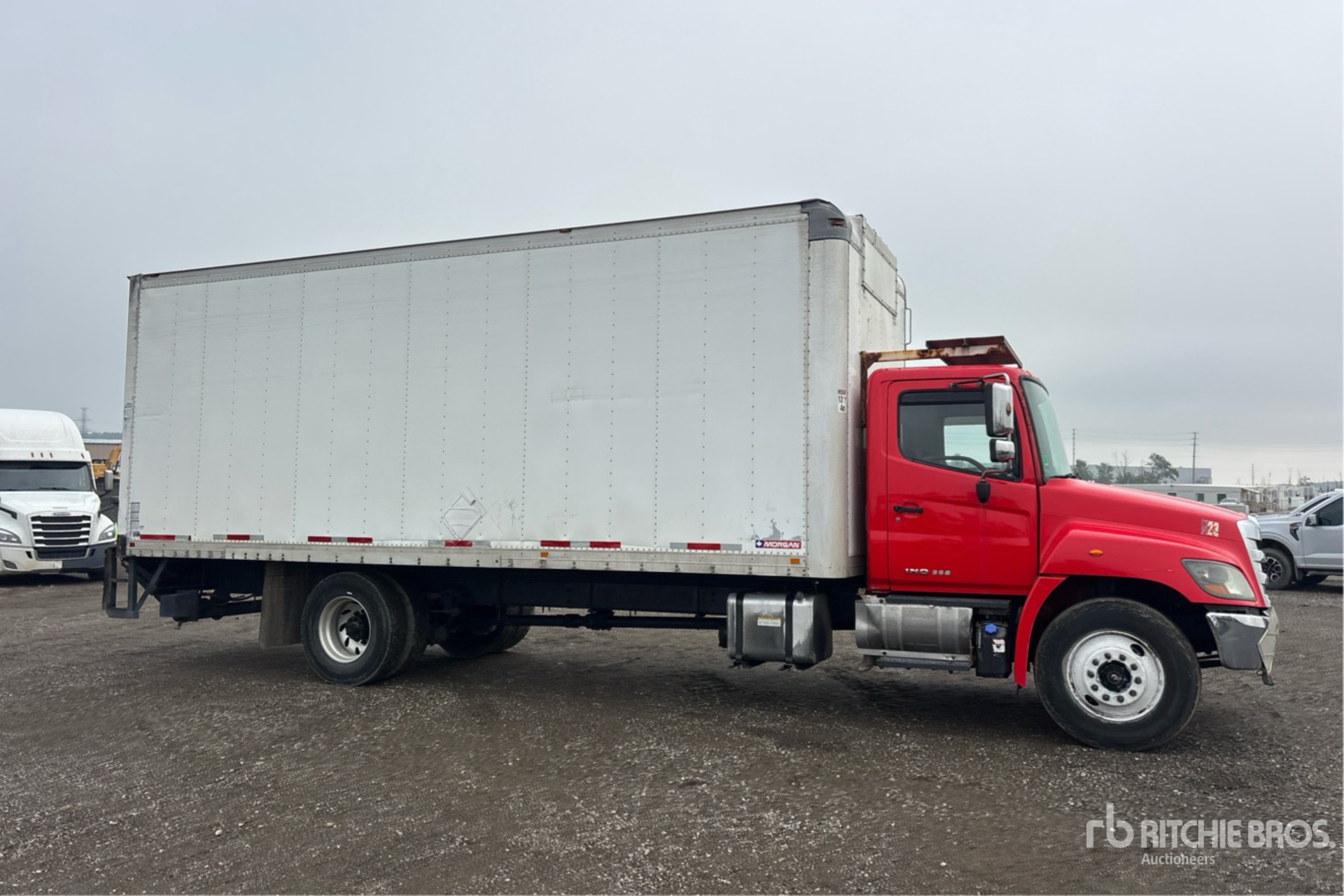 2014 Hino 358