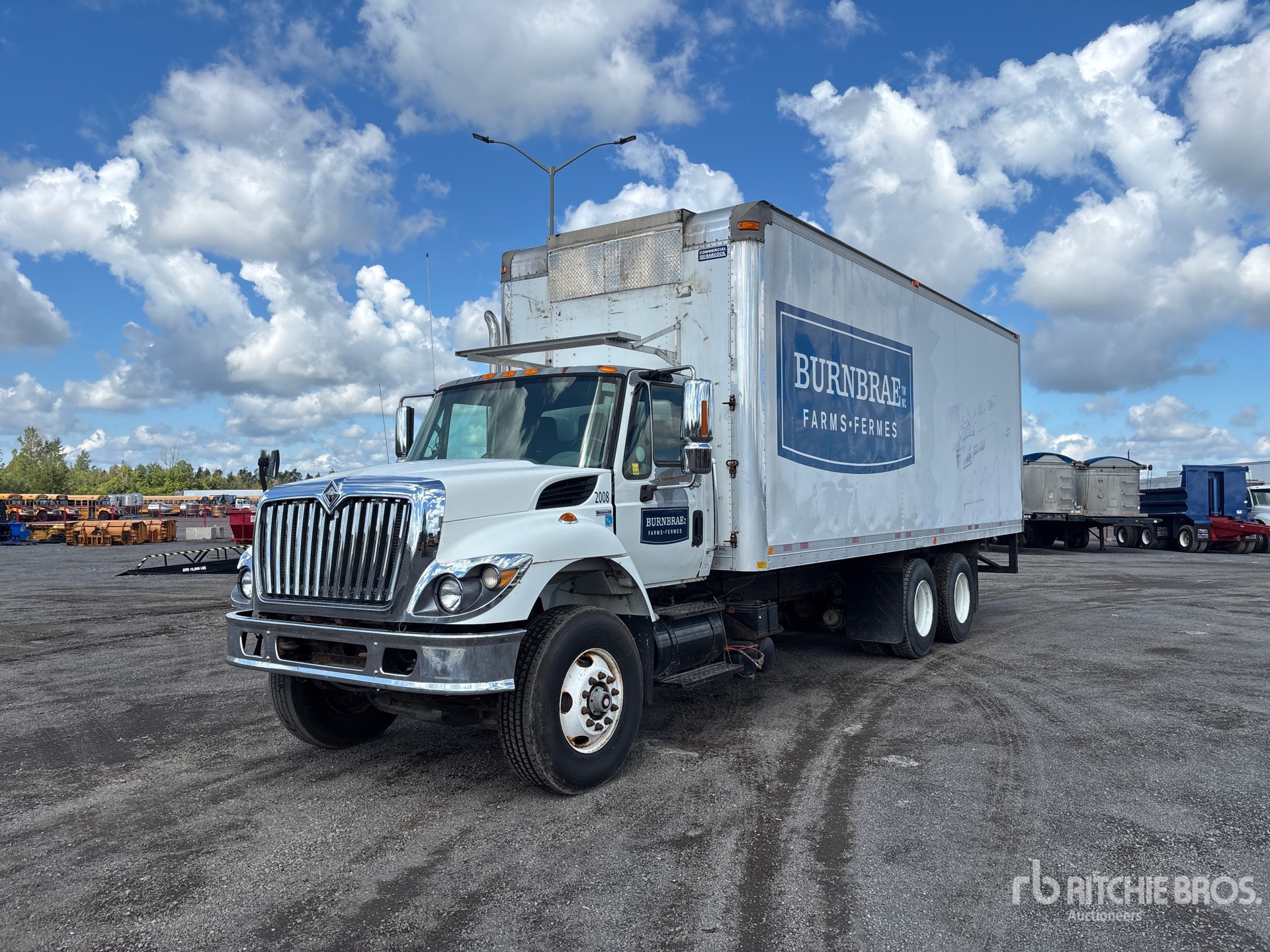 2008 International SF625