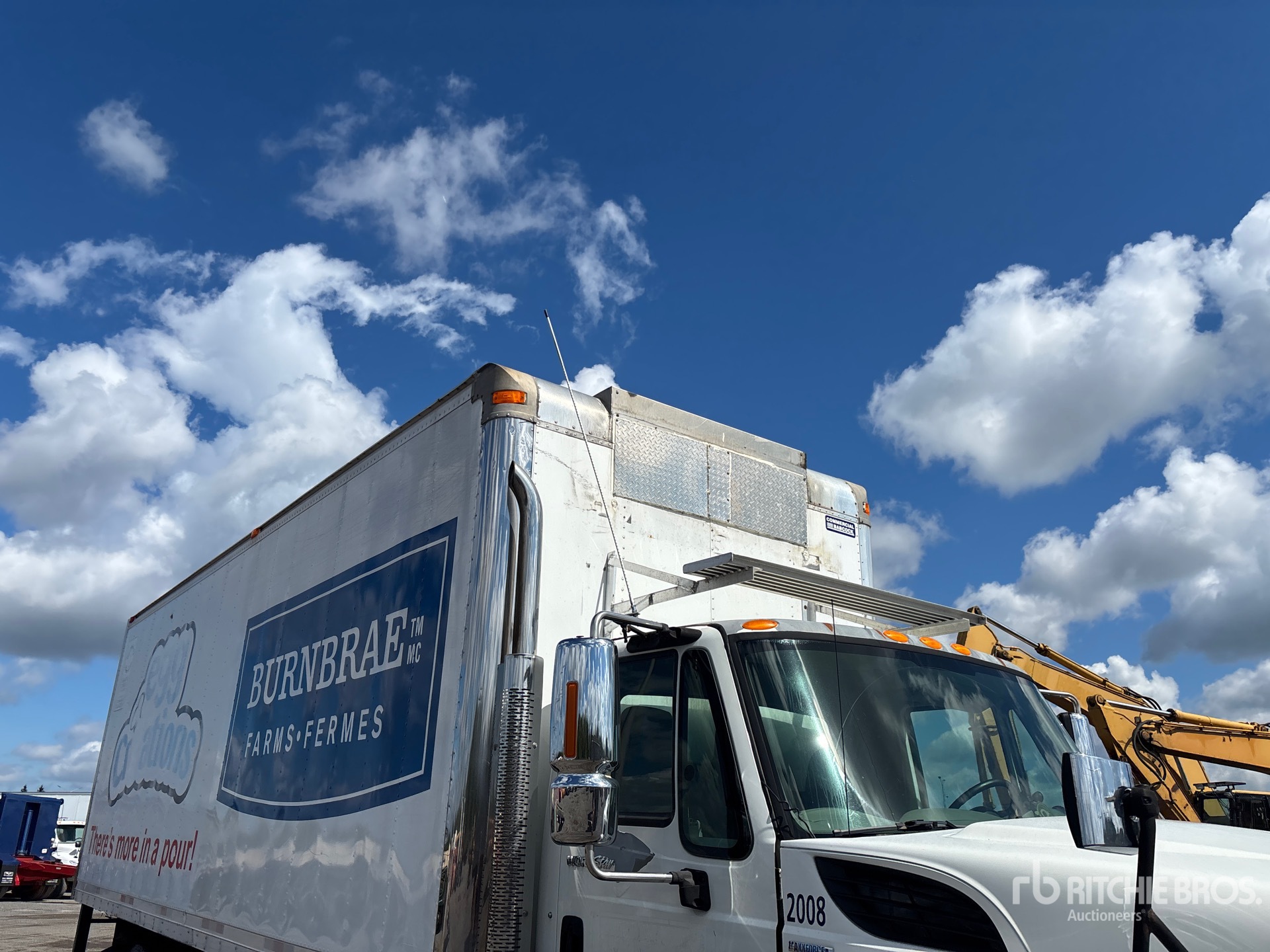 2008 International SF625