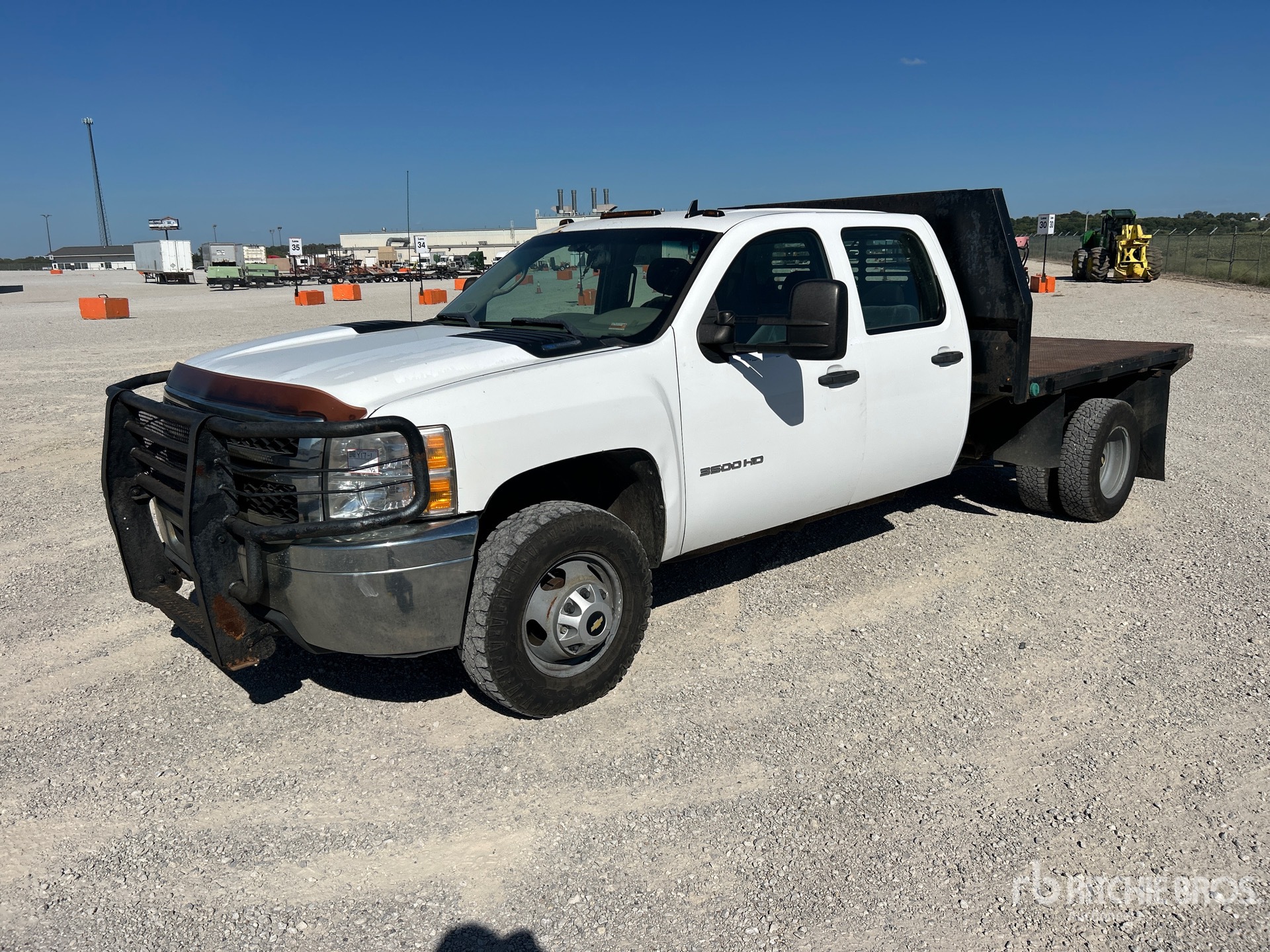 Photo of 2011 Chevrolet SILVERADO 3500H