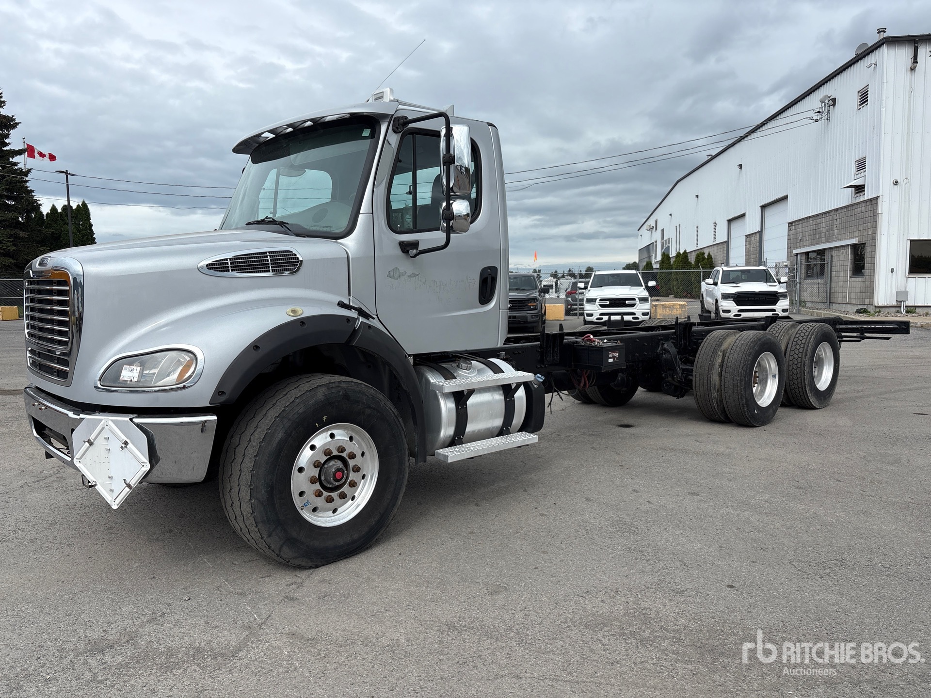 2016 Freightliner M2 112