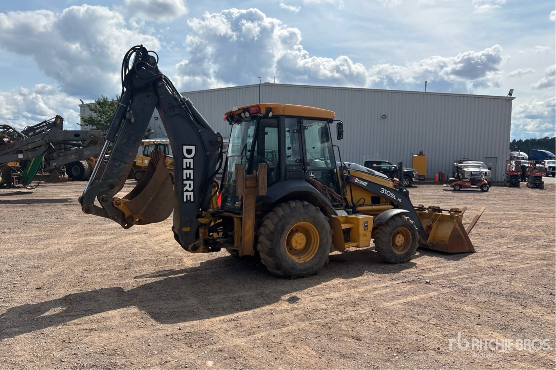 2016 John Deere 310SLHL