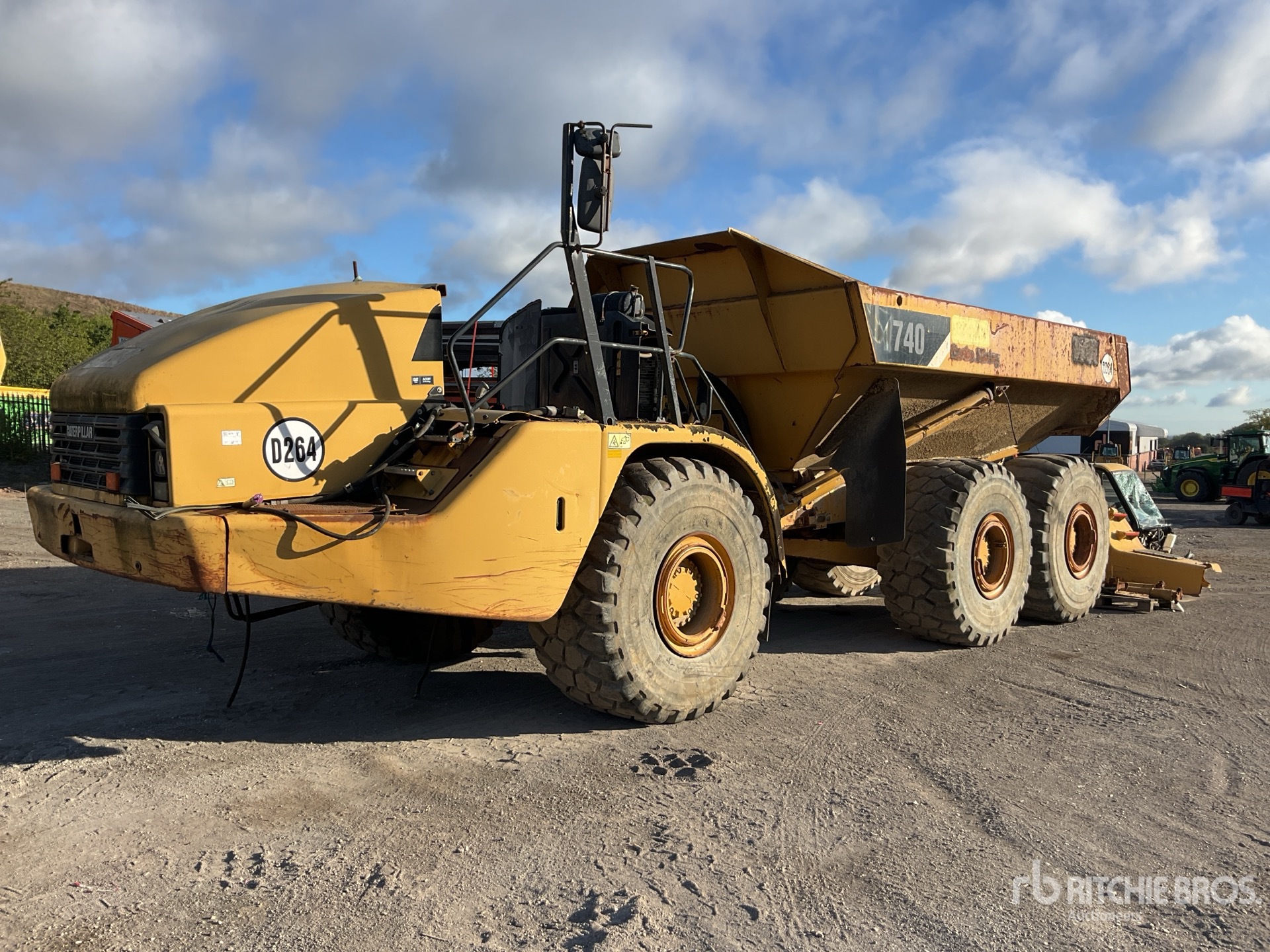 Photo of 2008 Caterpillar 740