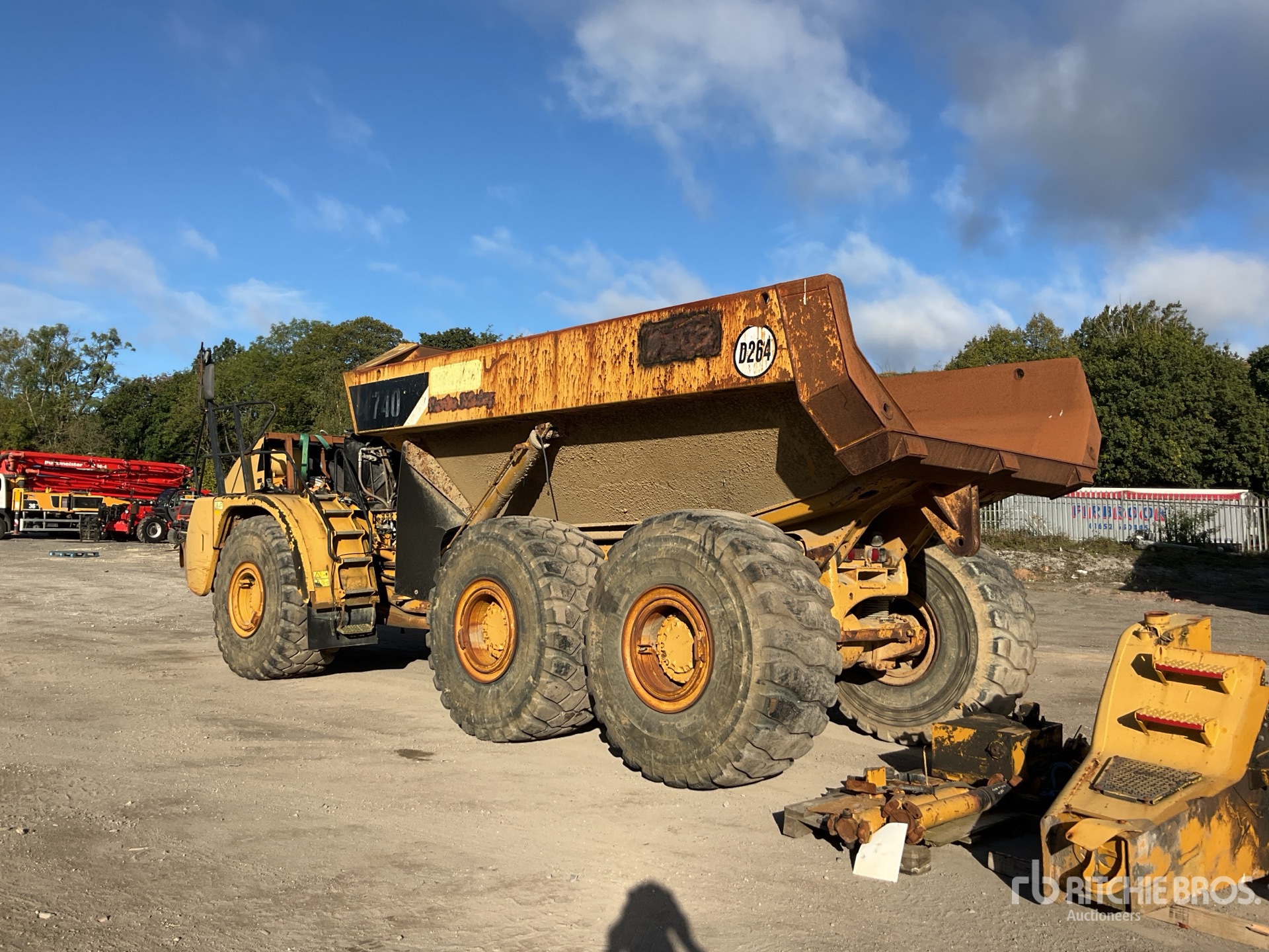 2007 Caterpillar 740