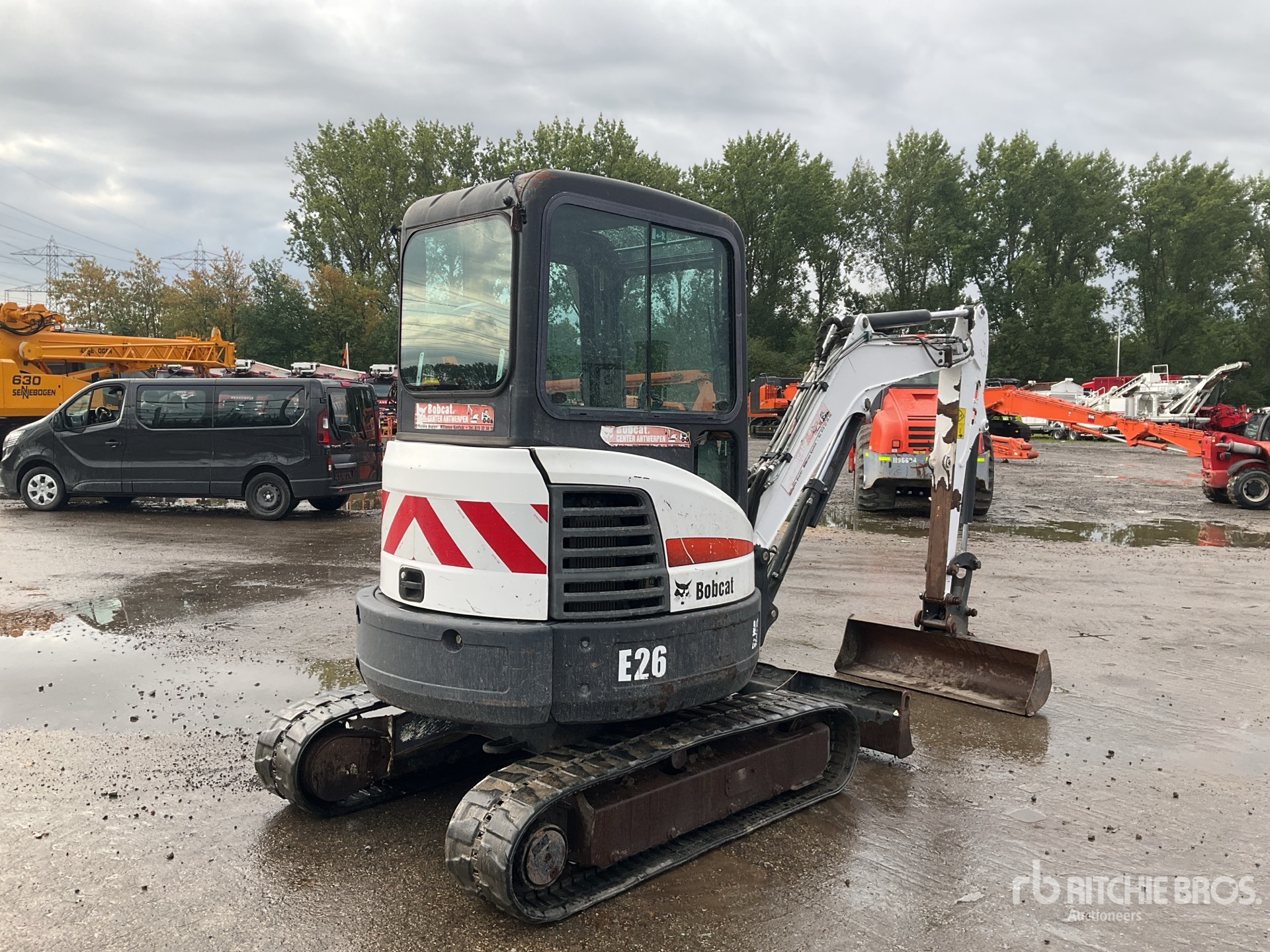2012 Bobcat E26