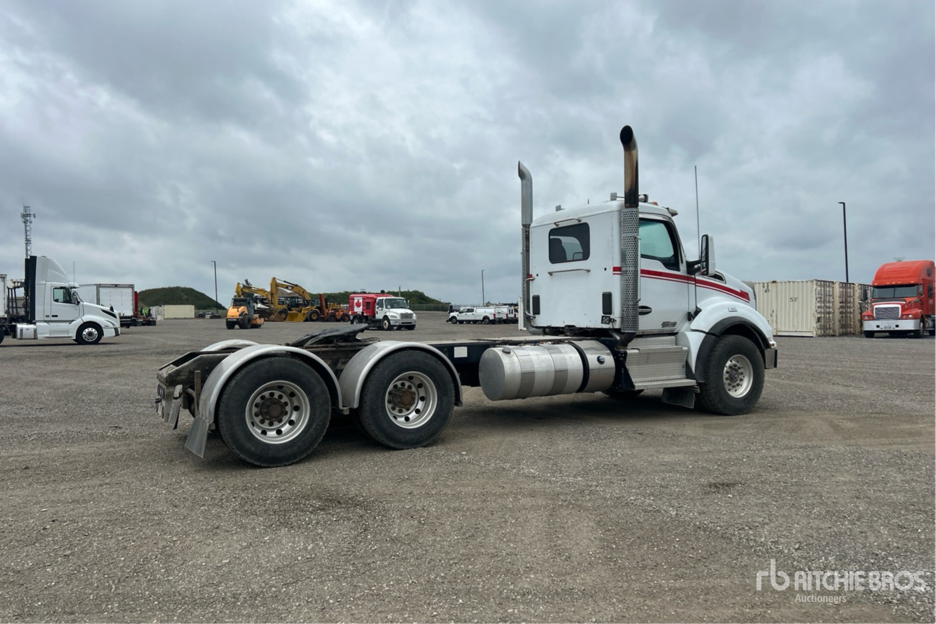 2015 Kenworth T880