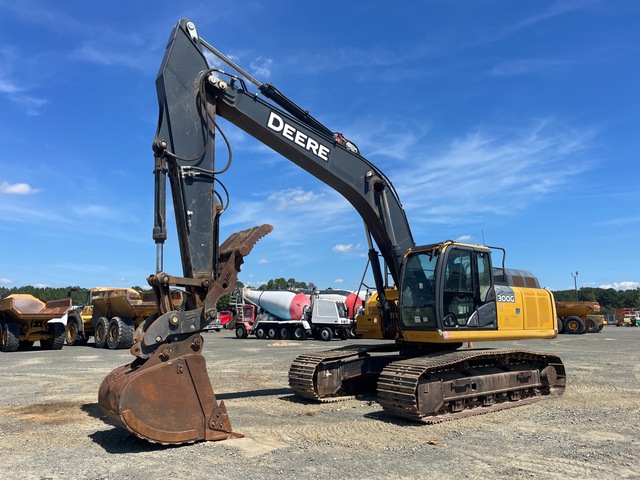 2019 John Deere 300G LC Tracked Excavator