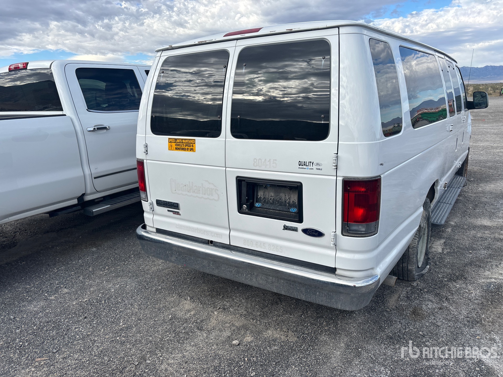 2013 Ford E-350