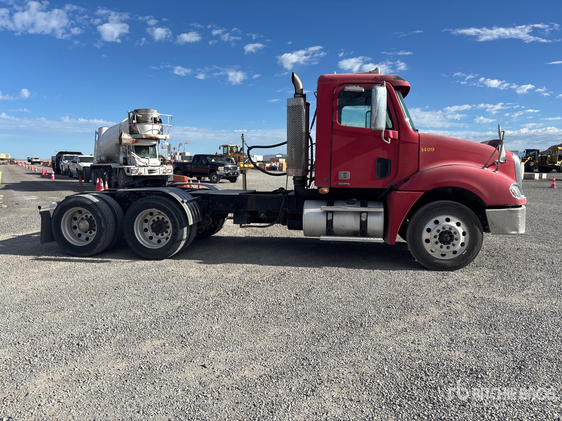 2007 Freightliner C120