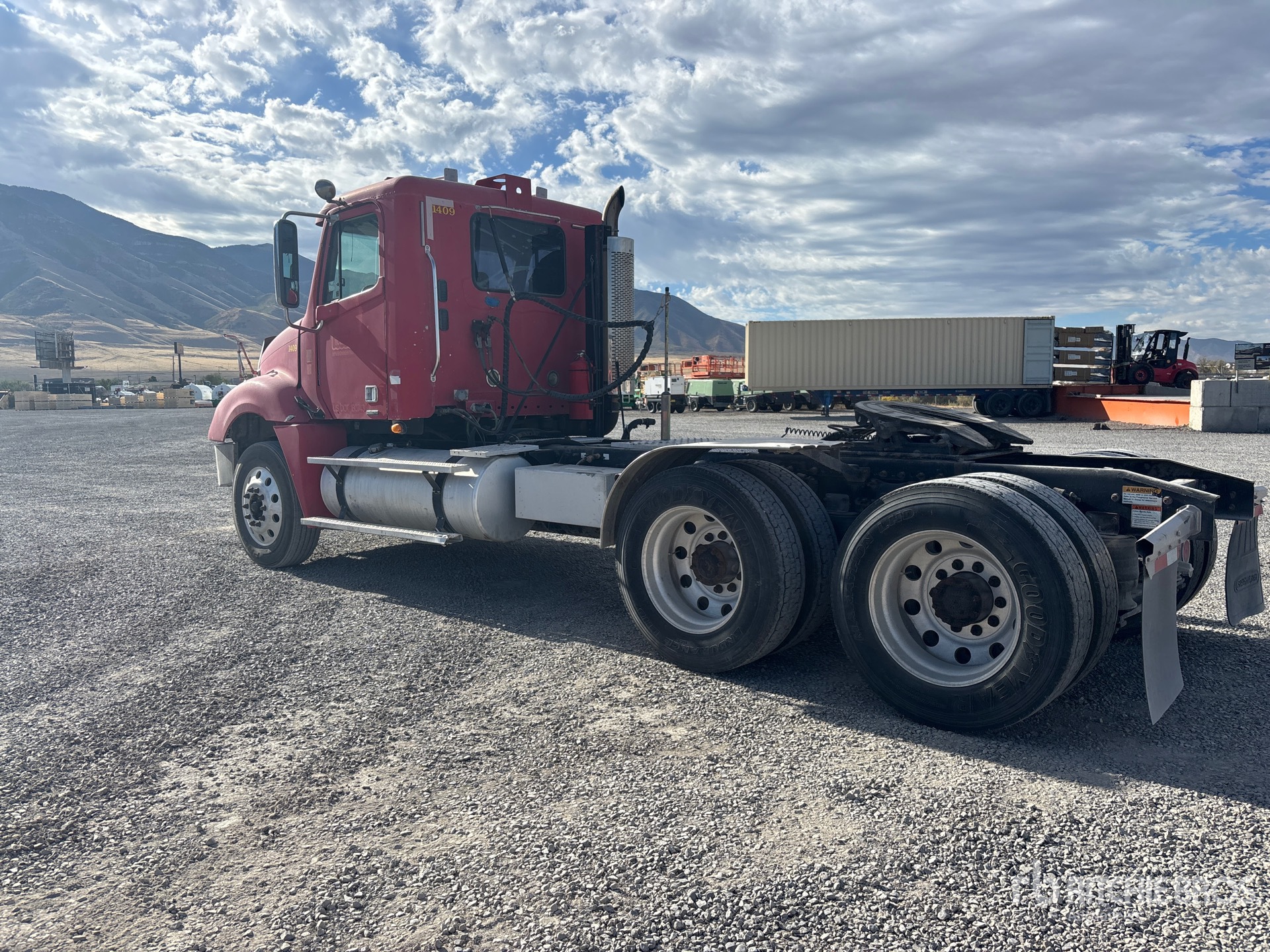 2007 Freightliner C120