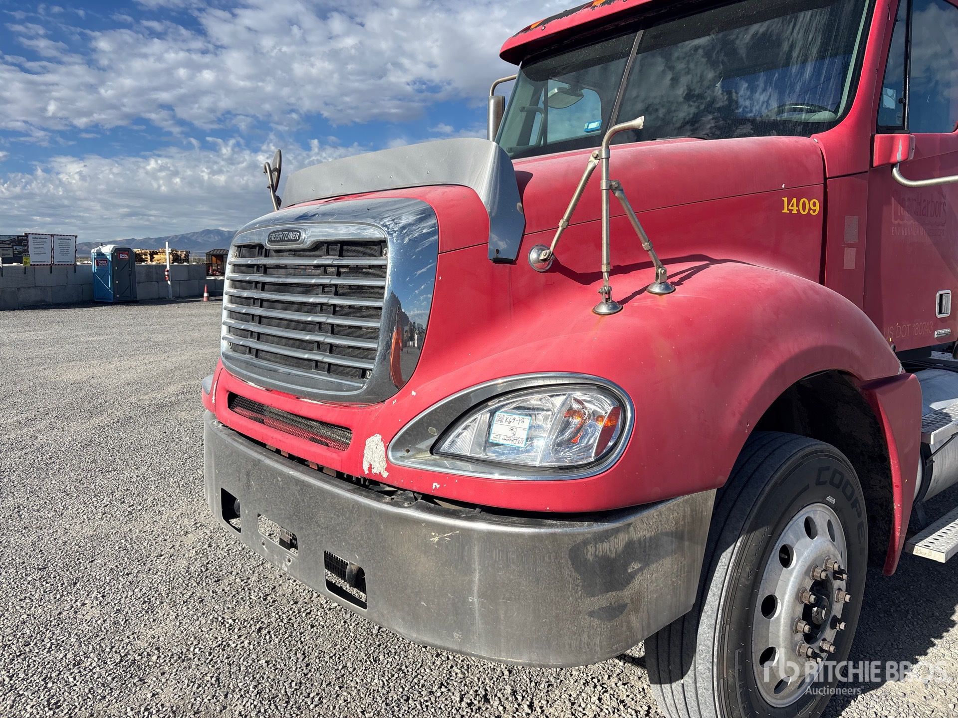 2007 Freightliner C120