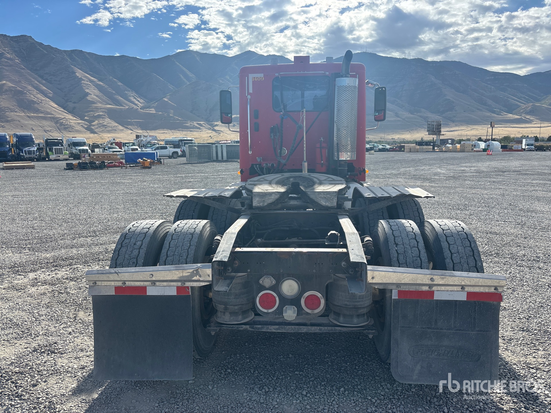 2007 Freightliner C120