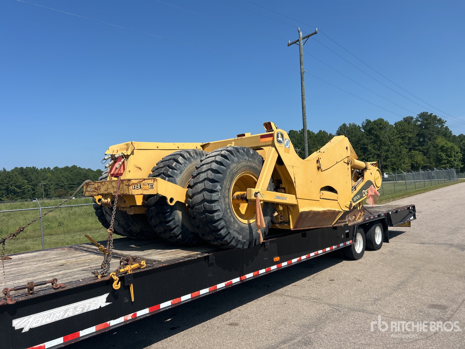 2014 John Deere 1810E