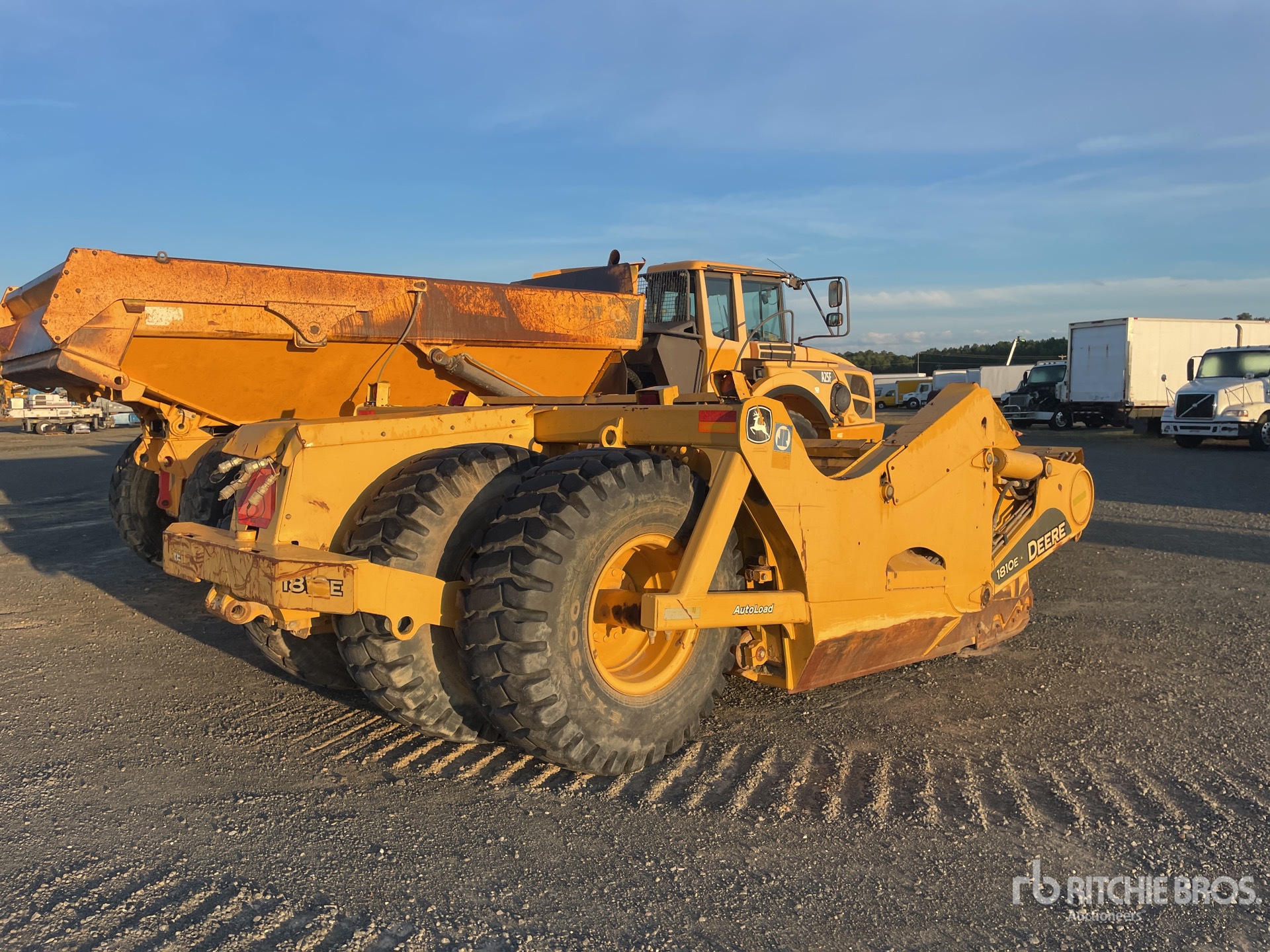 2014 John Deere 1810E