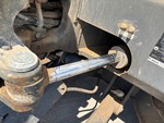 Hydraulics with Les vérins d'oscillation de bras