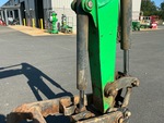 Hydraulics with Thumb Cylinder
